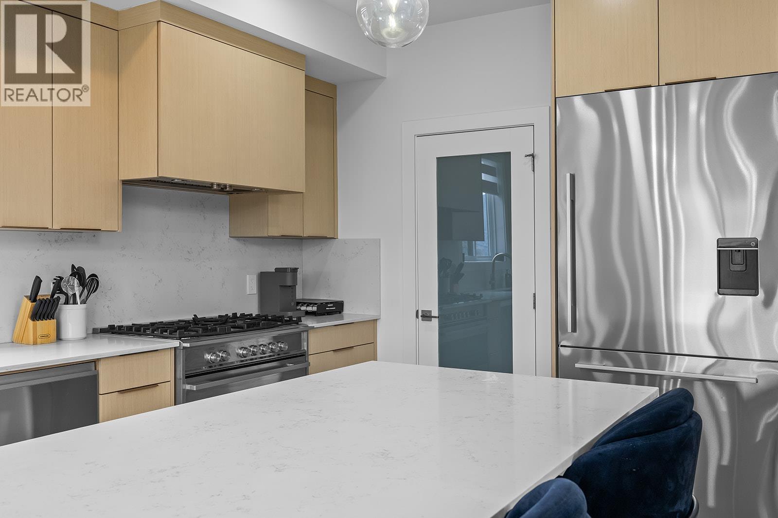 1047 Oak Barrel Place, West Kelowna, British Columbia  V1Z 2G9 - Photo 13 - 10382473