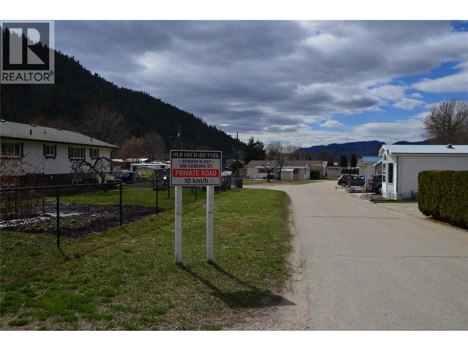 13-566 Coburn Street, Chase, British Columbia  V0E 1M0 - Photo 32 - 10382657