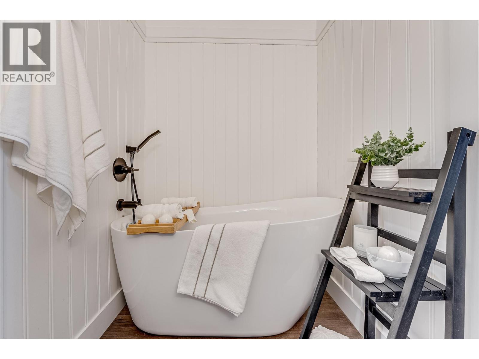 3930 20 Street Unit# 4, Vernon, British Columbia  V1T 4C9 - Photo 20 - 10382172