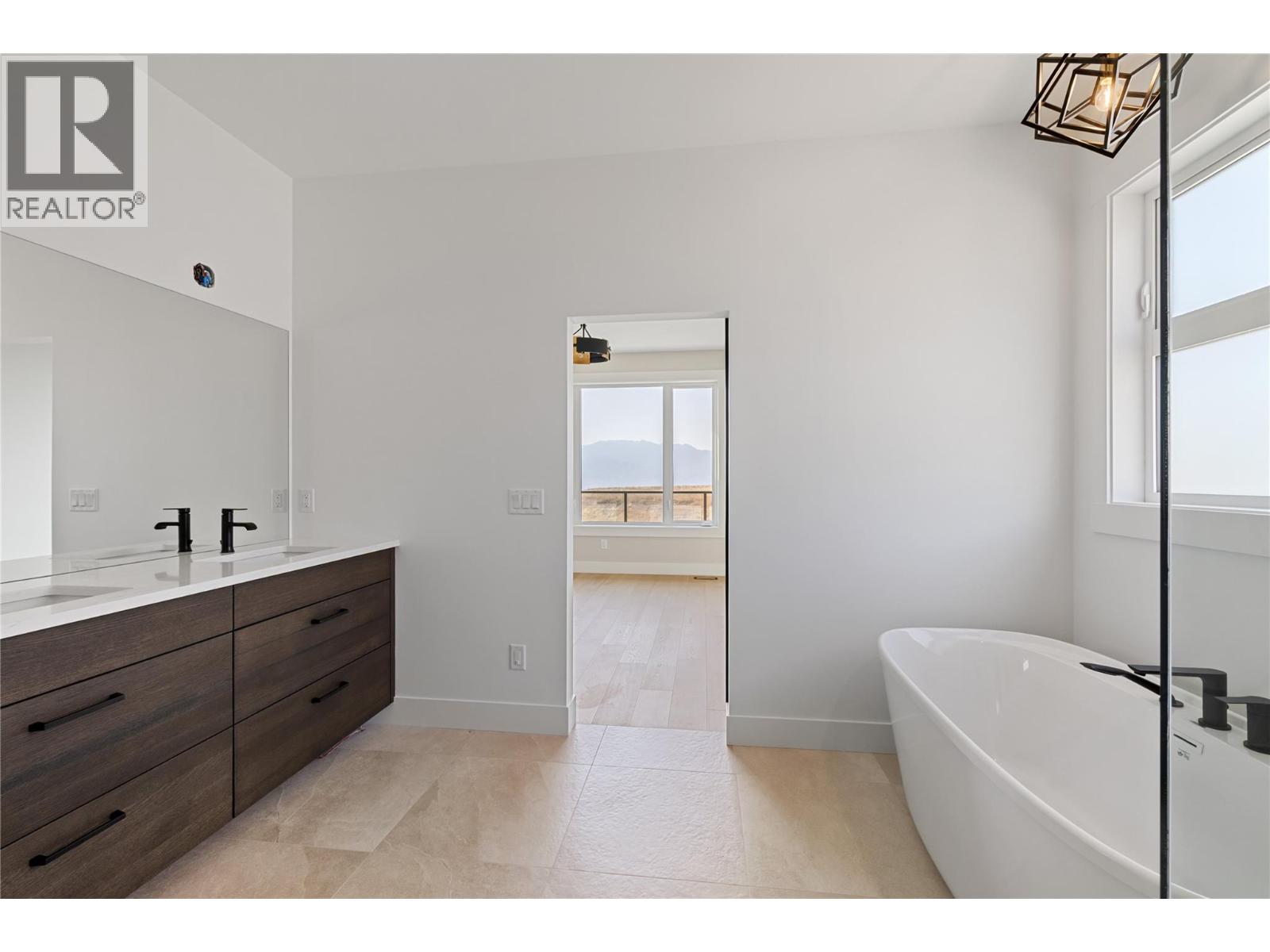 2531 Pinnacle Ridge Drive, West Kelowna, British Columbia  V4T 0G4 - Photo 36 - 10382707