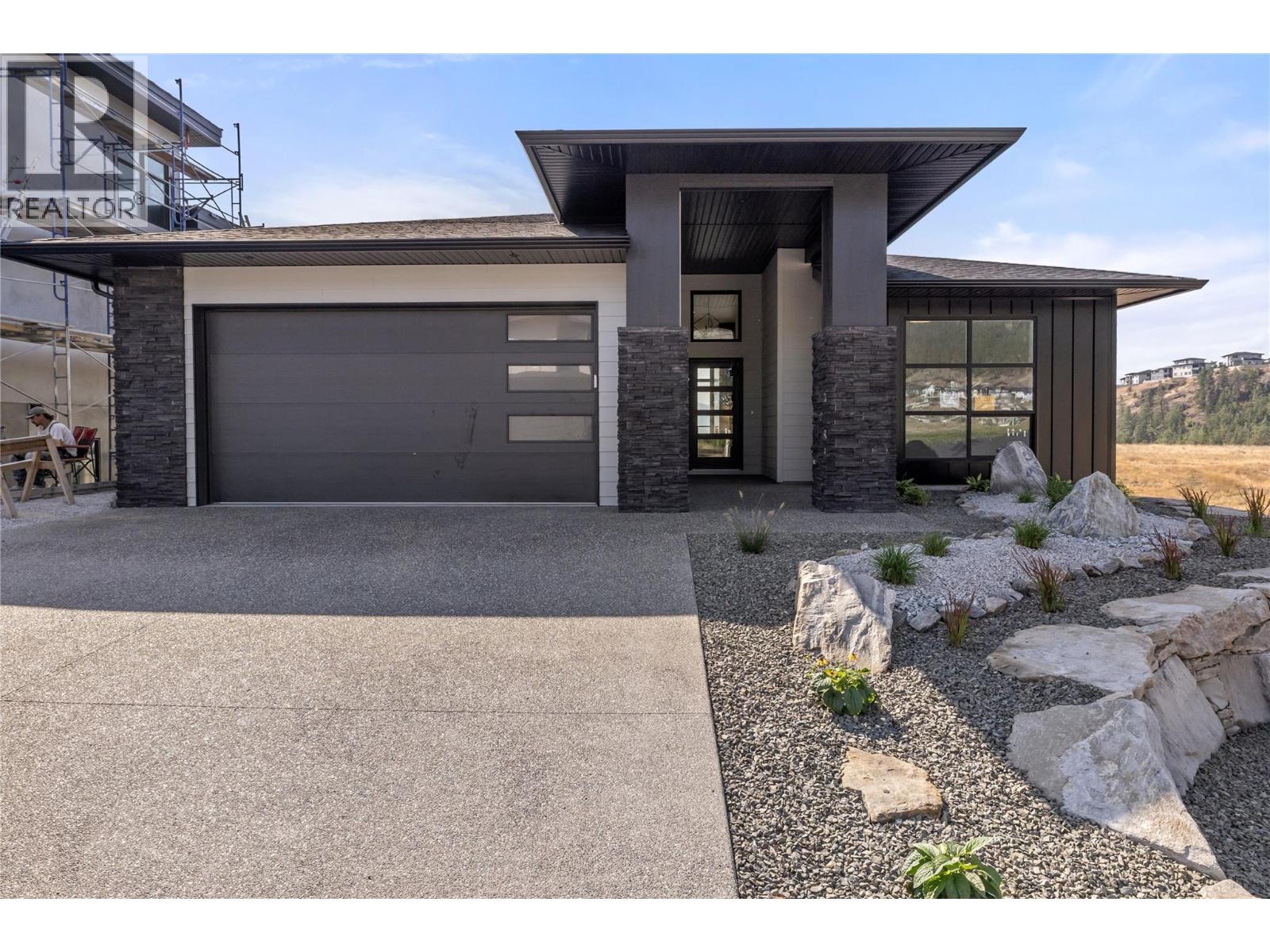 2531 Pinnacle Ridge Drive, West Kelowna, British Columbia  V4T 0G4 - Photo 4 - 10382707