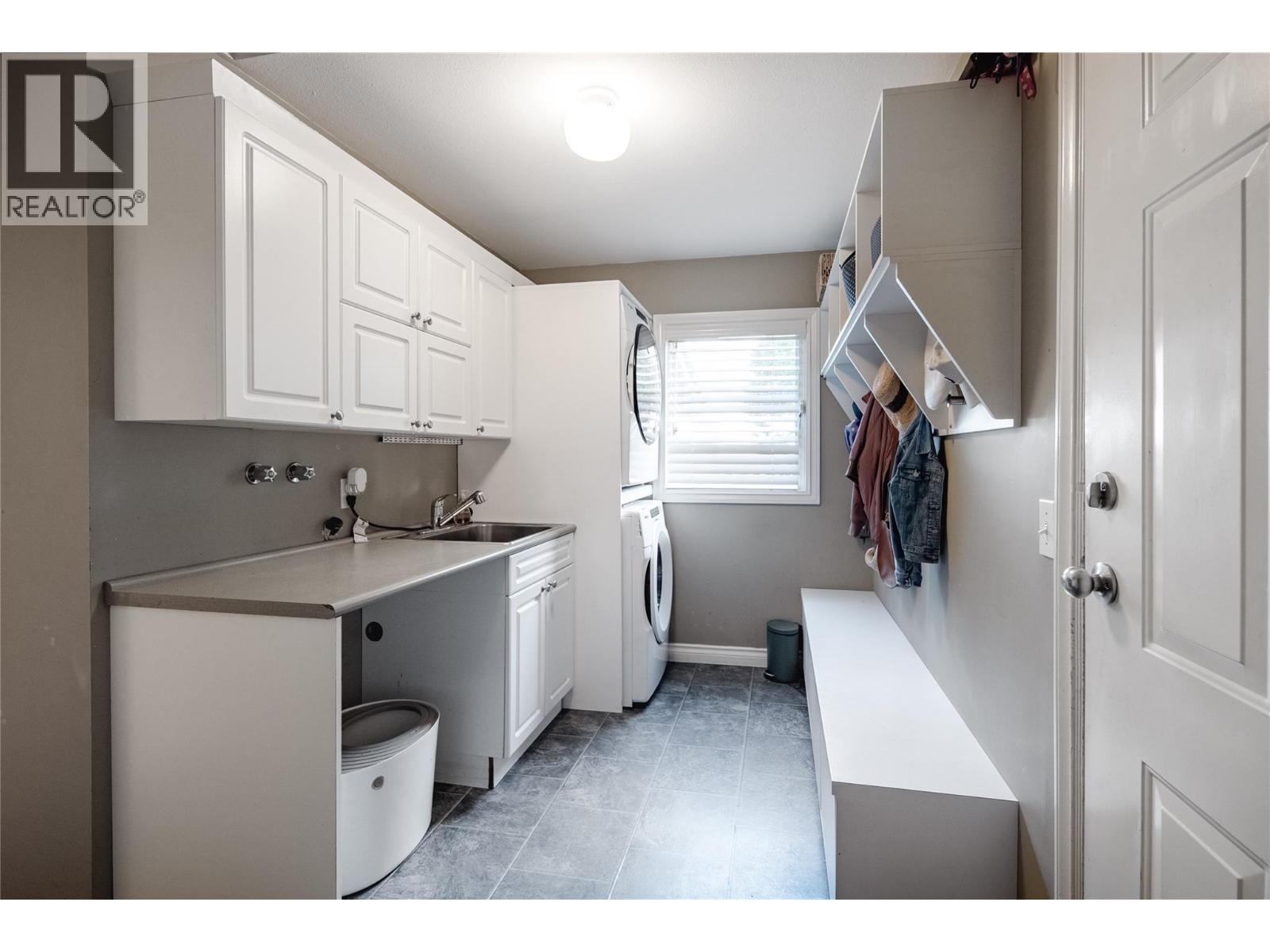 463 Cascia Drive, Kelowna, British Columbia  V1W 3C7 - Photo 15 - 10382220