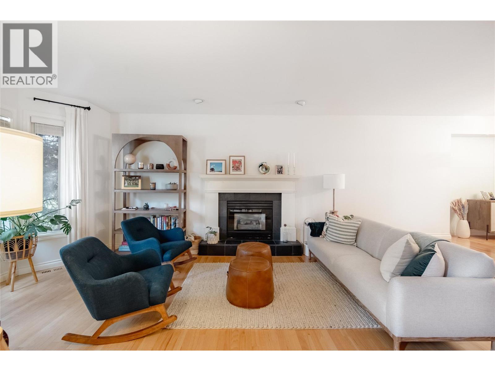 463 Cascia Drive, Kelowna, British Columbia  V1W 3C7 - Photo 5 - 10382220