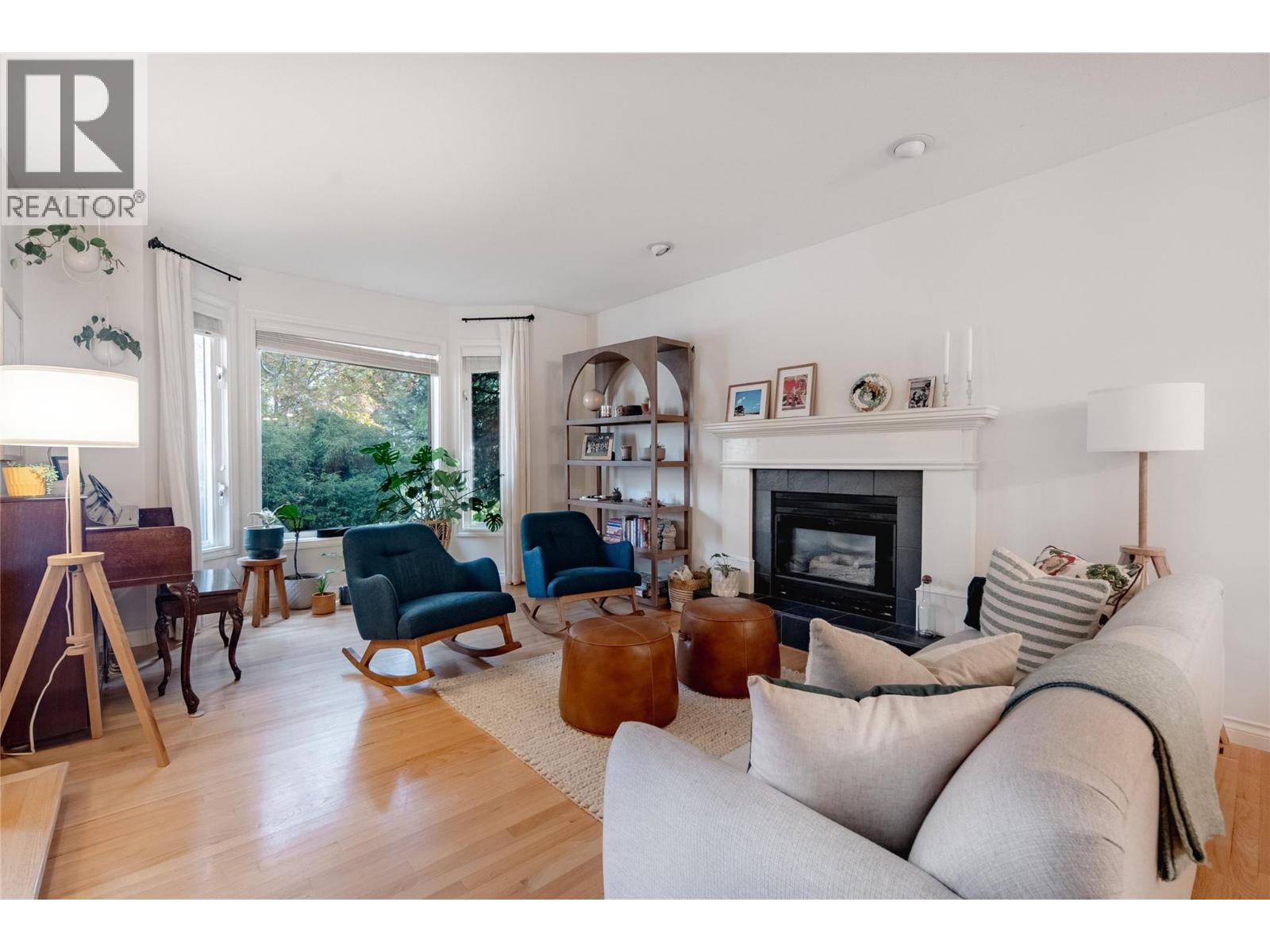 463 Cascia Drive, Kelowna, British Columbia  V1W 3C7 - Photo 6 - 10382220