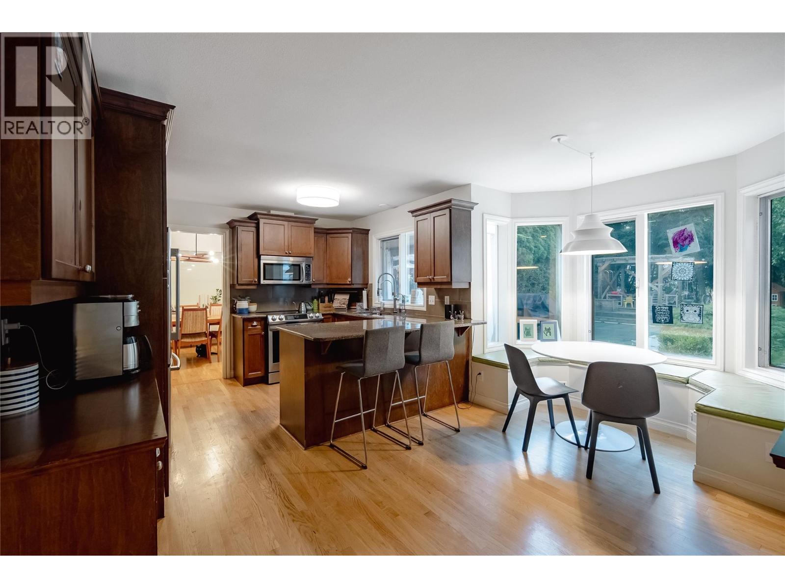 463 Cascia Drive, Kelowna, British Columbia  V1W 3C7 - Photo 9 - 10382220