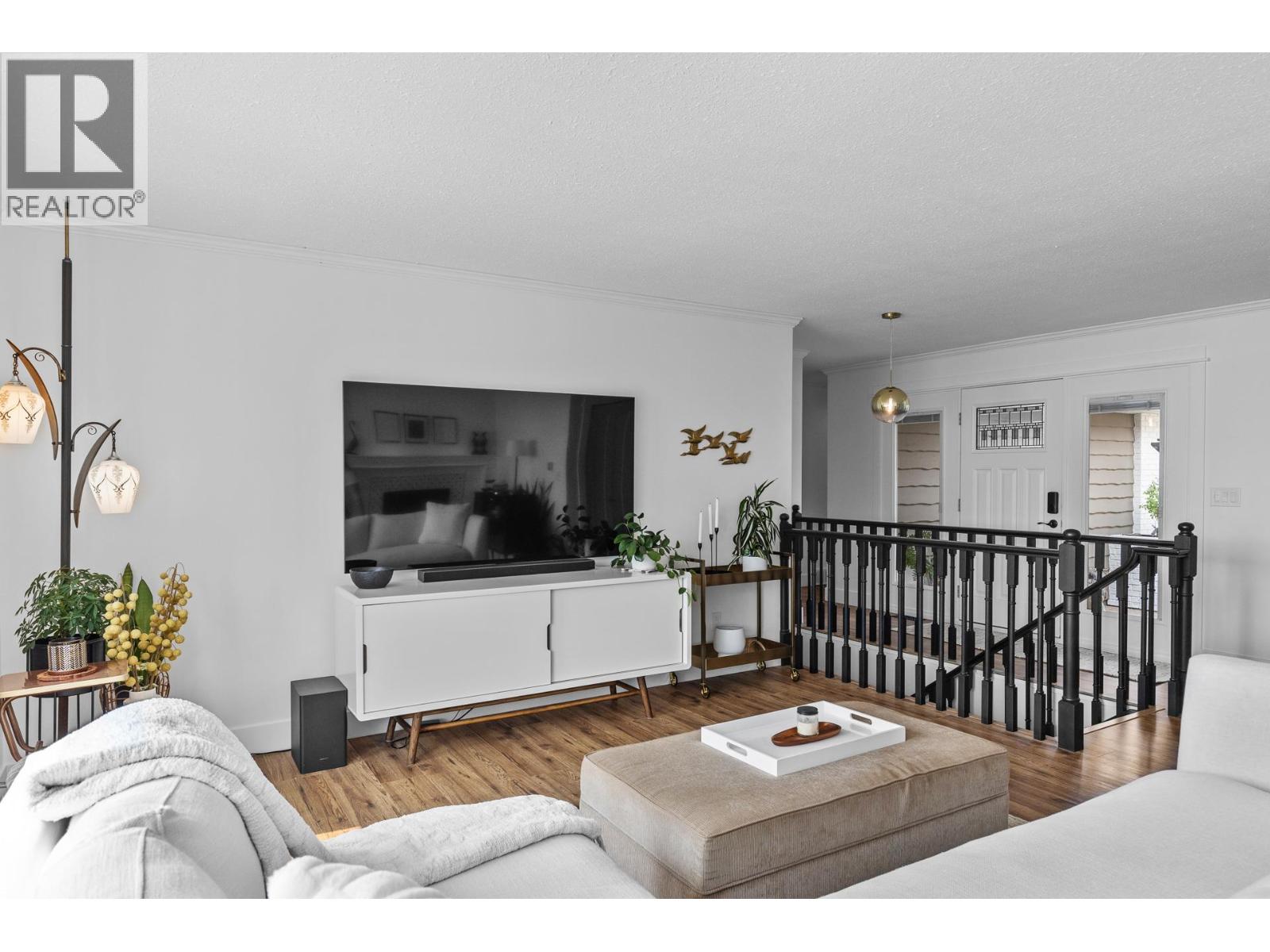 4215 6th Avenue, Peachland, British Columbia  V0H 1X5 - Photo 5 - 10382747