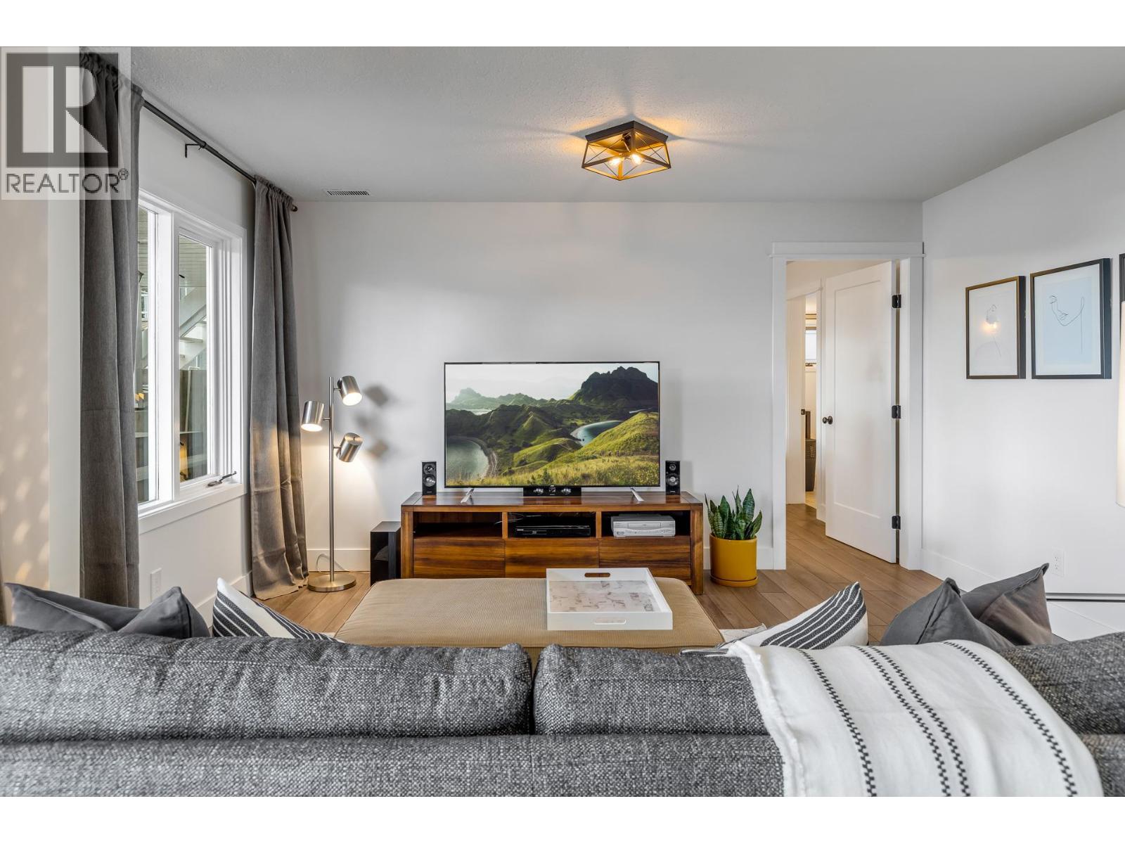 4215 6th Avenue, Peachland, British Columbia  V0H 1X5 - Photo 66 - 10382747