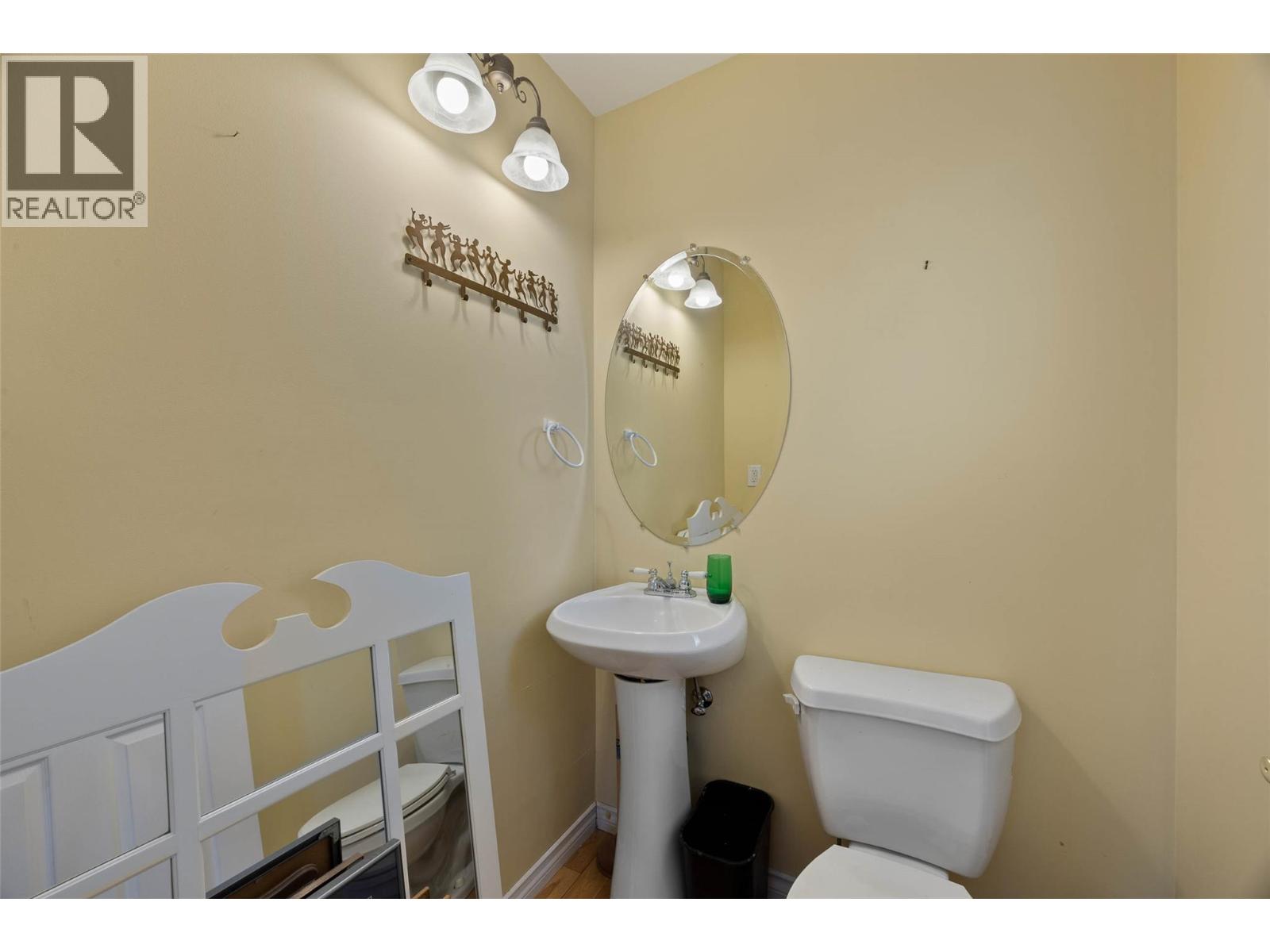 2248 Tranquille Road, Kamloops, British Columbia  V2B 3N2 - Photo 16 - 10382669