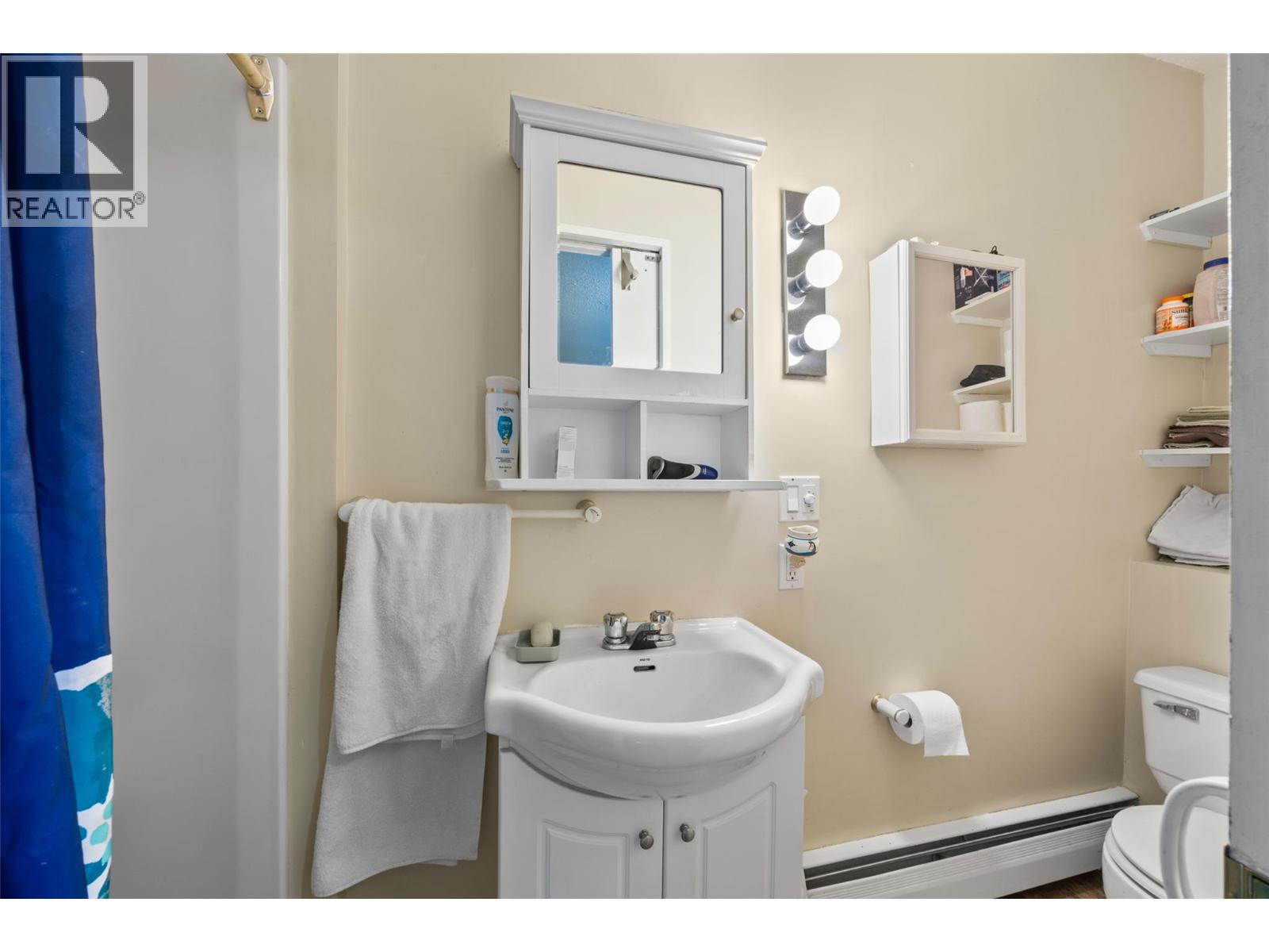 2248 Tranquille Road, Kamloops, British Columbia  V2B 3N2 - Photo 35 - 10382669