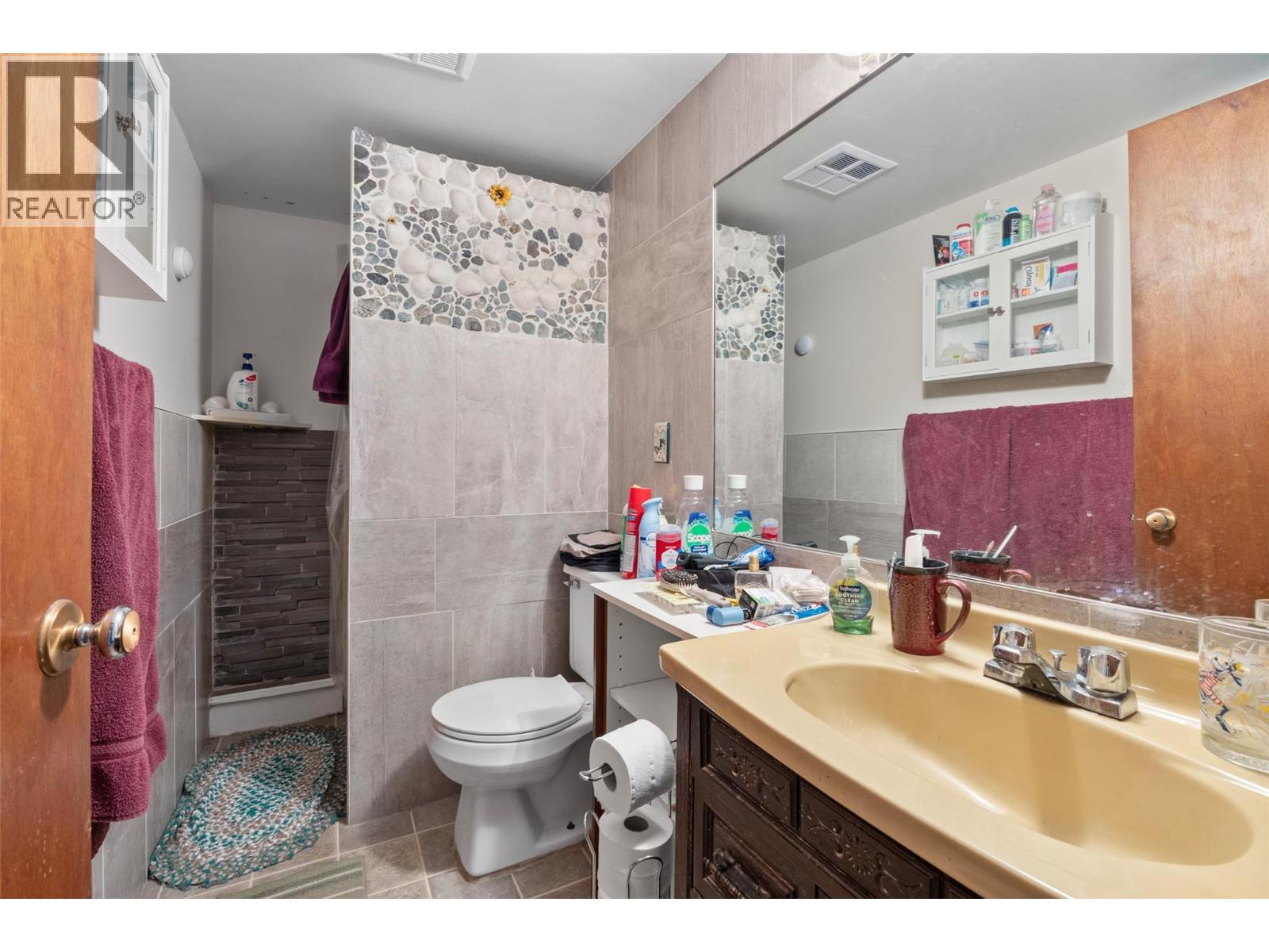 2248 Tranquille Road, Kamloops, British Columbia  V2B 3N2 - Photo 41 - 10382669