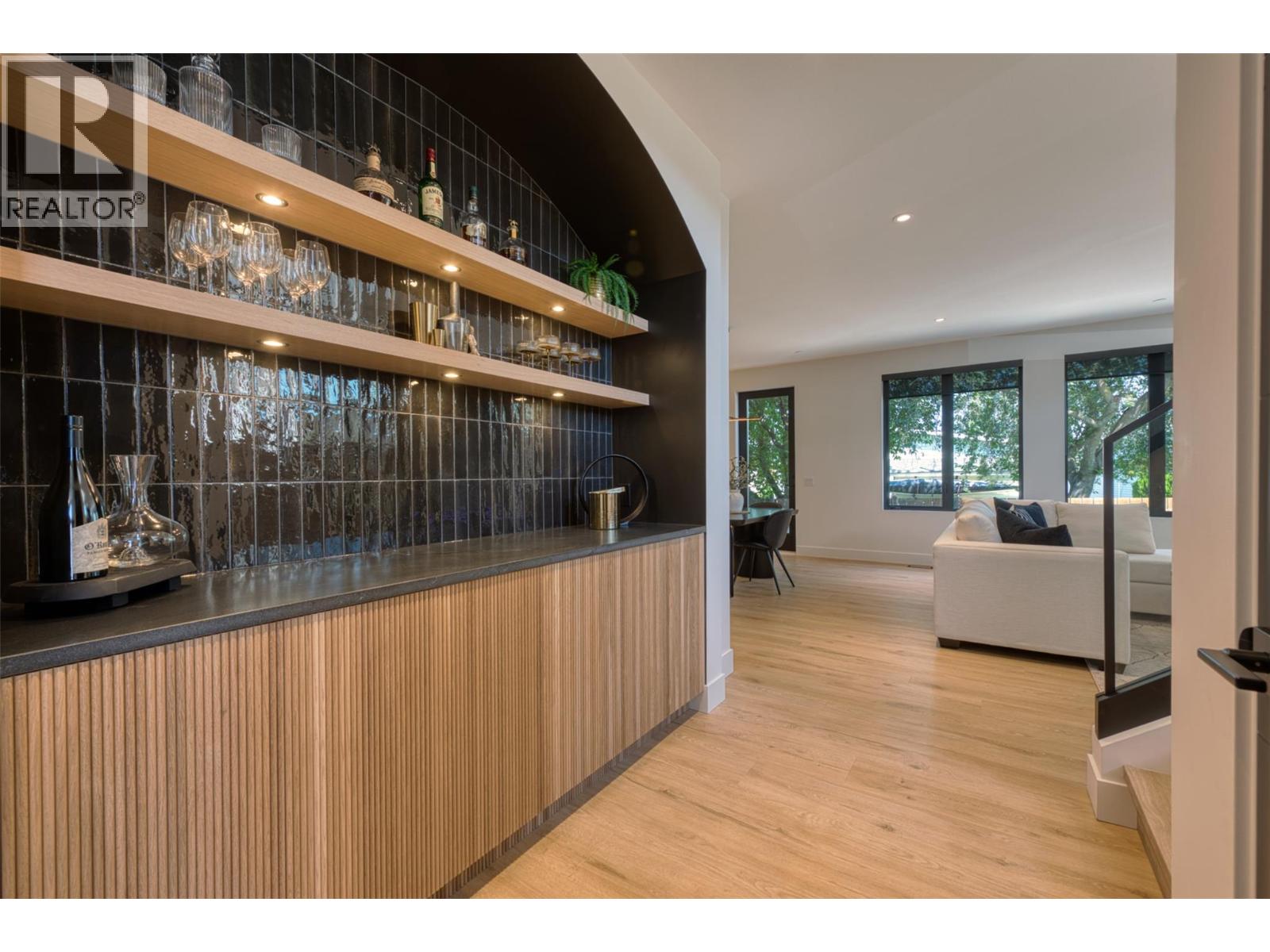 3010 Holland Road Unit# 4, Kelowna, British Columbia  V1W 3P8 - Photo 3 - 10382441