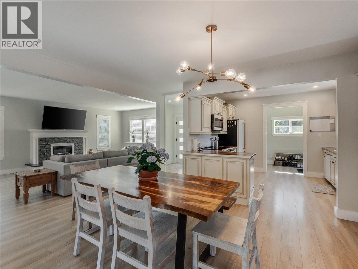 300 Kootenay Avenue, Trail, British Columbia  V1R 1H5 - Photo 12 - 10382416