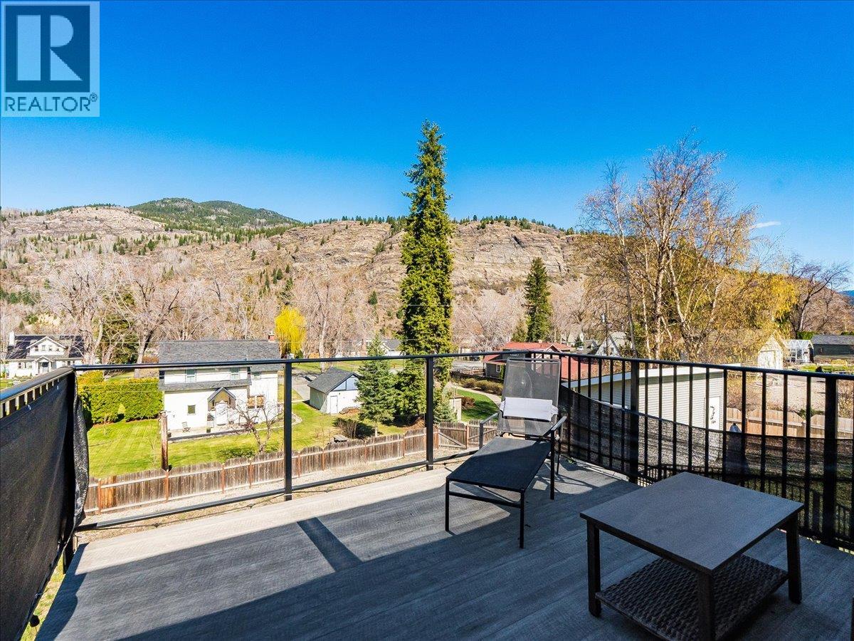 300 Kootenay Avenue, Trail, British Columbia  V1R 1H5 - Photo 26 - 10382416