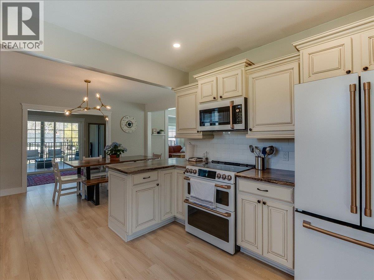 300 Kootenay Avenue, Trail, British Columbia  V1R 1H5 - Photo 9 - 10382416