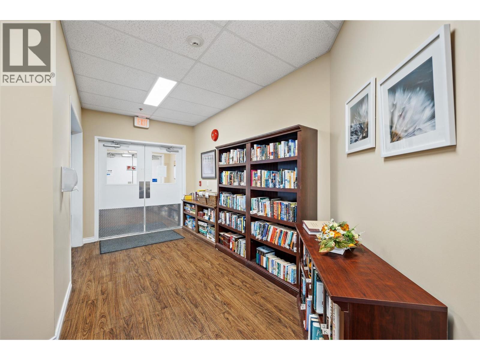 1966 Durnin Road Unit# 104, Kelowna, British Columbia  V1X 7Z2 - Photo 38 - 10382664