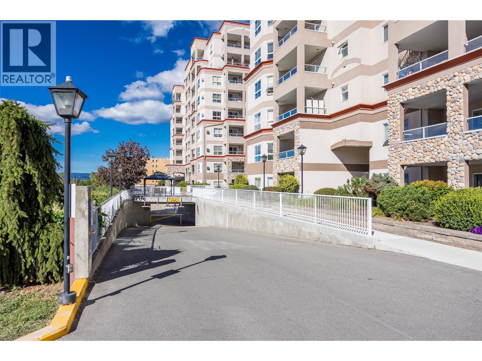 1966 Durnin Road Unit# 104, Kelowna, British Columbia  V1X 7Z2 - Photo 39 - 10382664