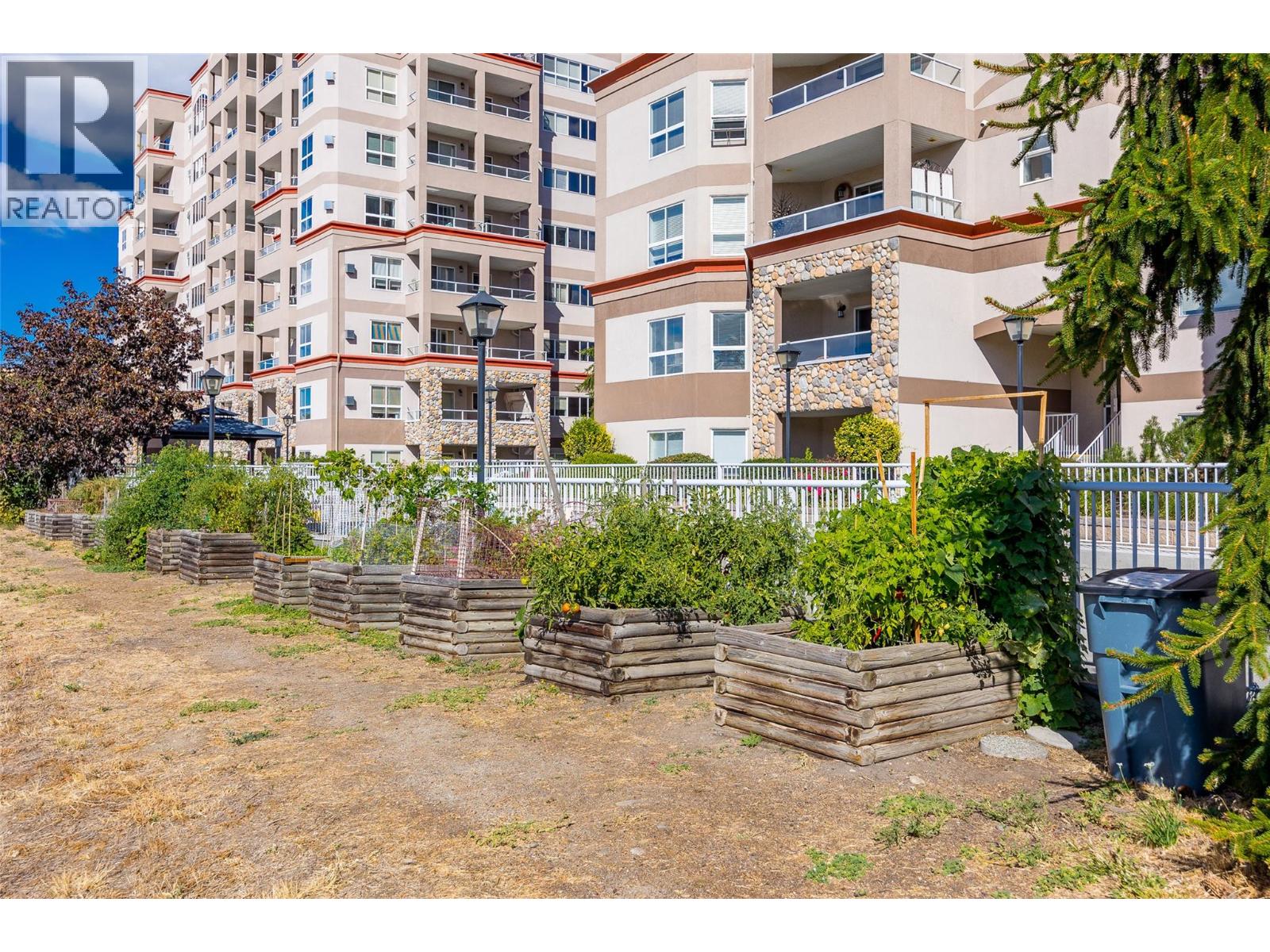 1966 Durnin Road Unit# 104, Kelowna, British Columbia  V1X 7Z2 - Photo 41 - 10382664