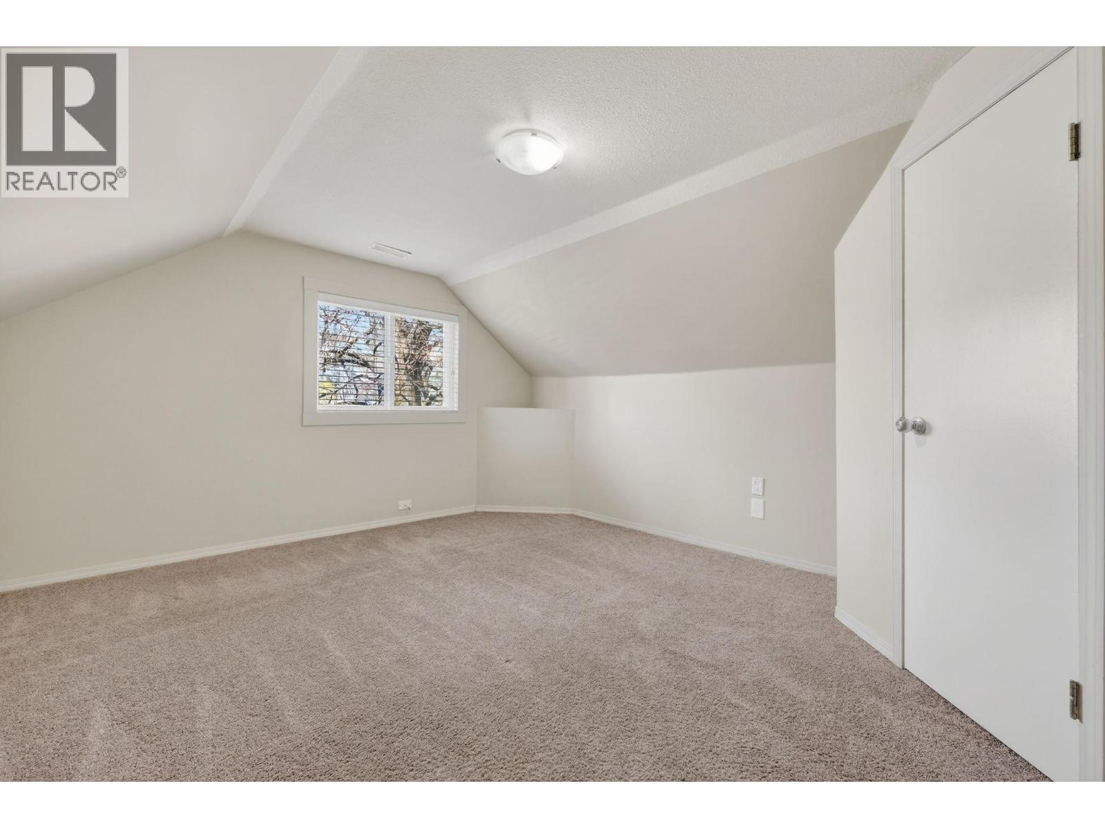 991 Coronation Avenue, Kelowna, British Columbia  V1Y 7A6 - Photo 29 - 10382209