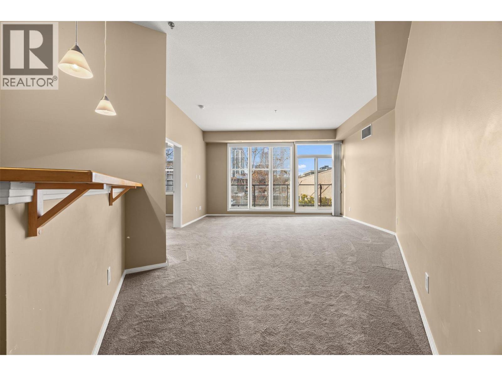 1327 St.paul Street Unit# 111, Kelowna, British Columbia  V1Y 2E2 - Photo 2 - 10381868