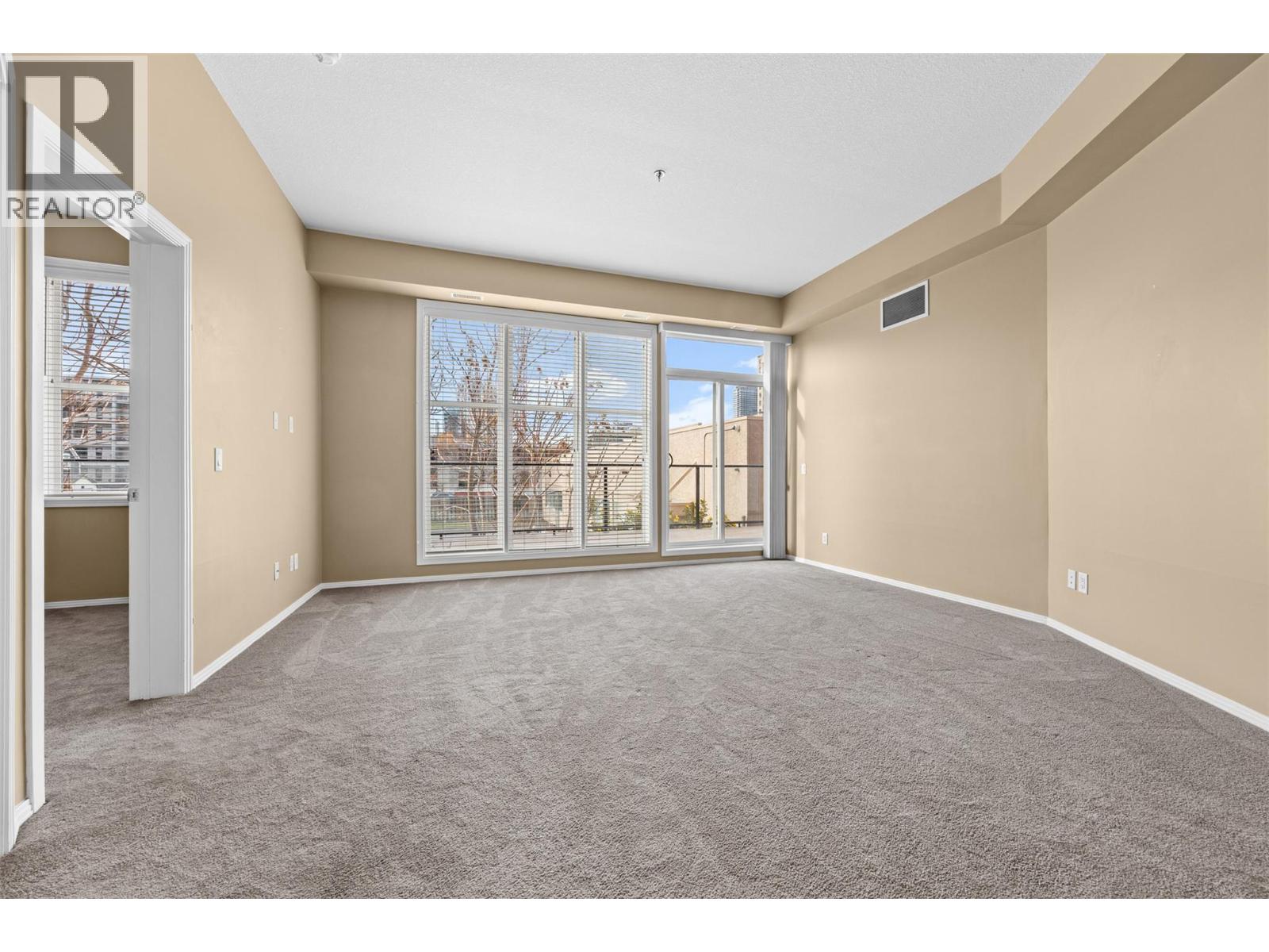 1327 St.paul Street Unit# 111, Kelowna, British Columbia  V1Y 2E2 - Photo 3 - 10381868