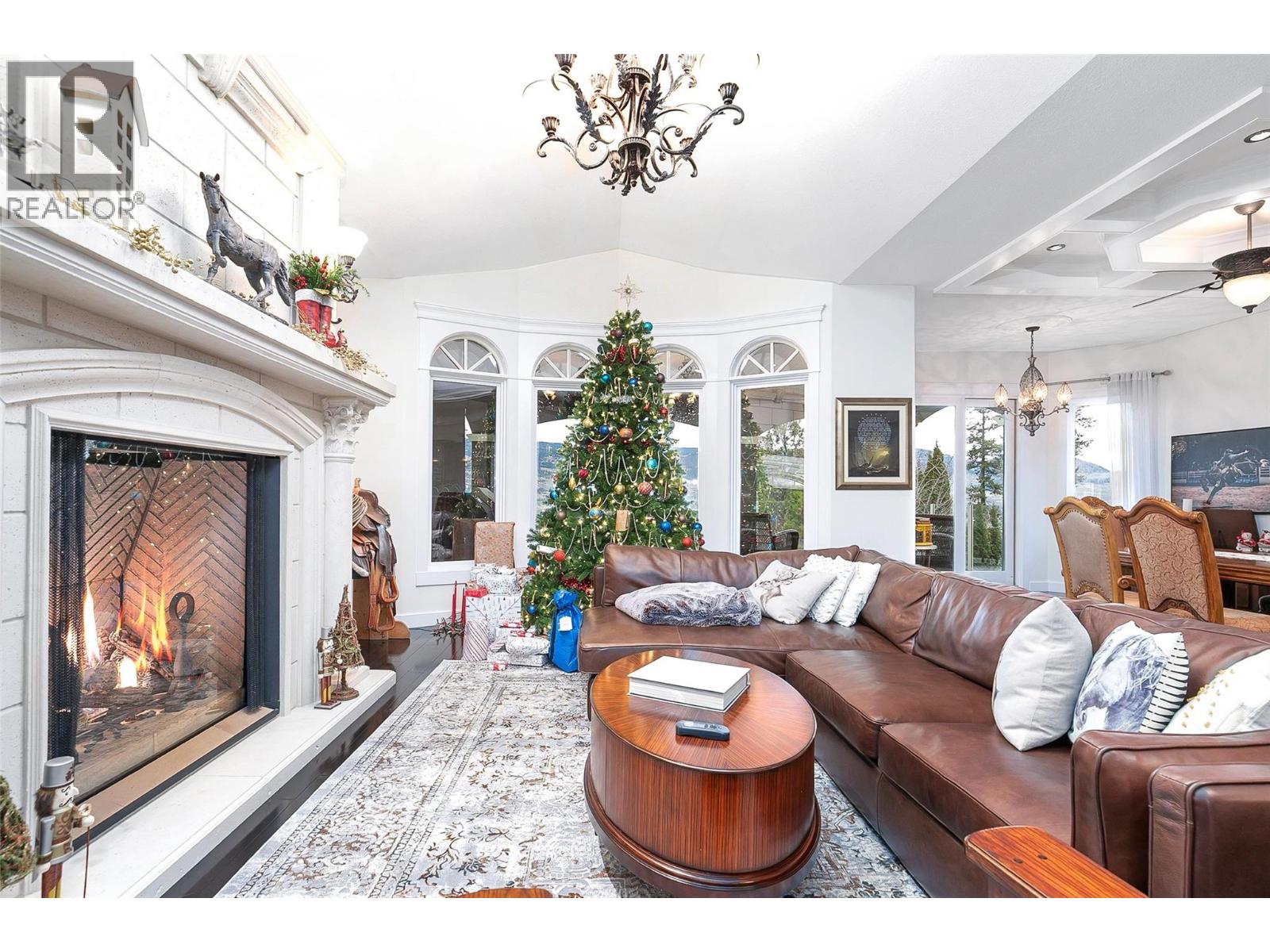 1981 Capistrano Drive, Kelowna, British Columbia  V1V 2N1 - Photo 3 - 10382686