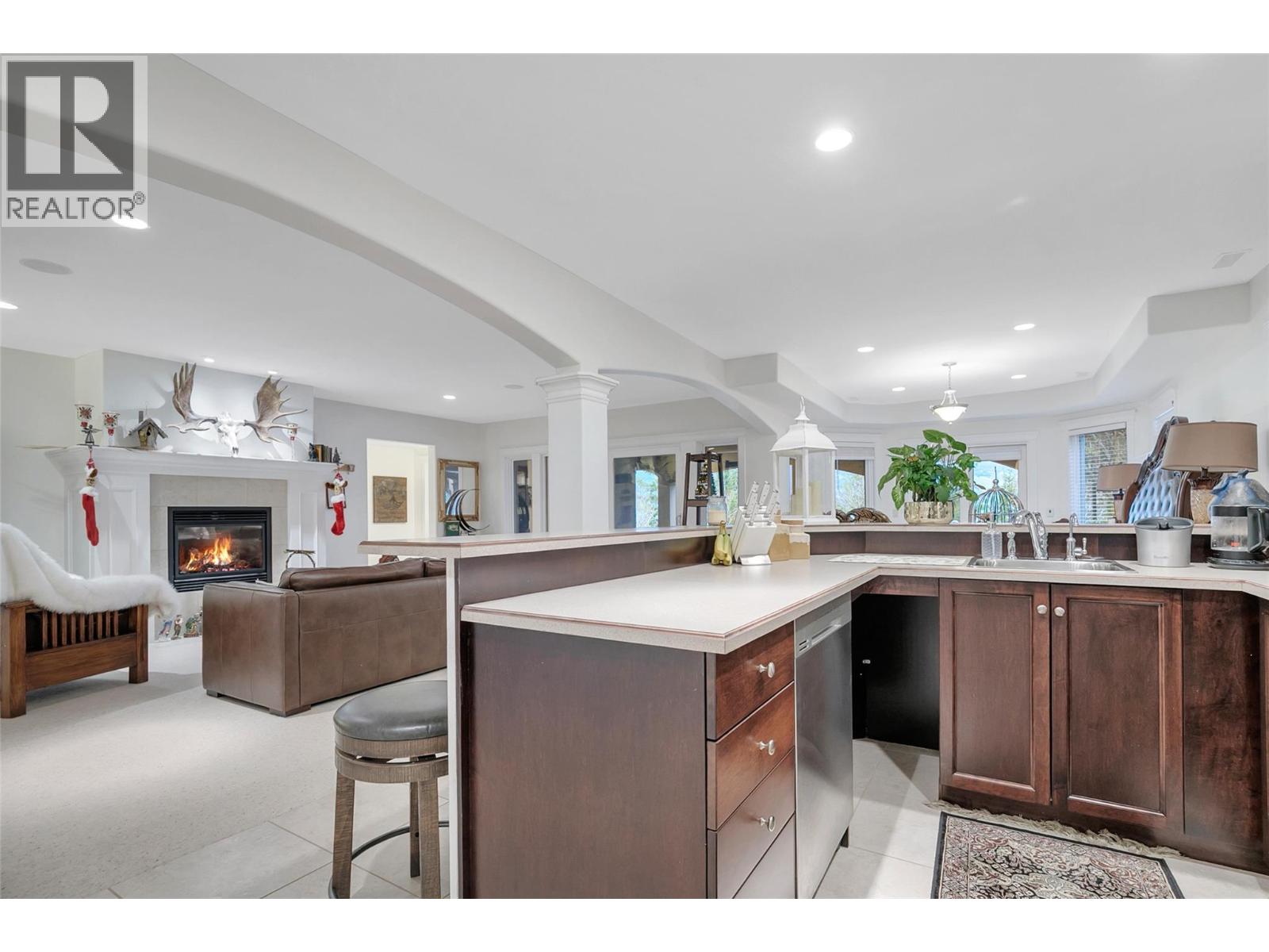 1981 Capistrano Drive, Kelowna, British Columbia  V1V 2N1 - Photo 41 - 10382686