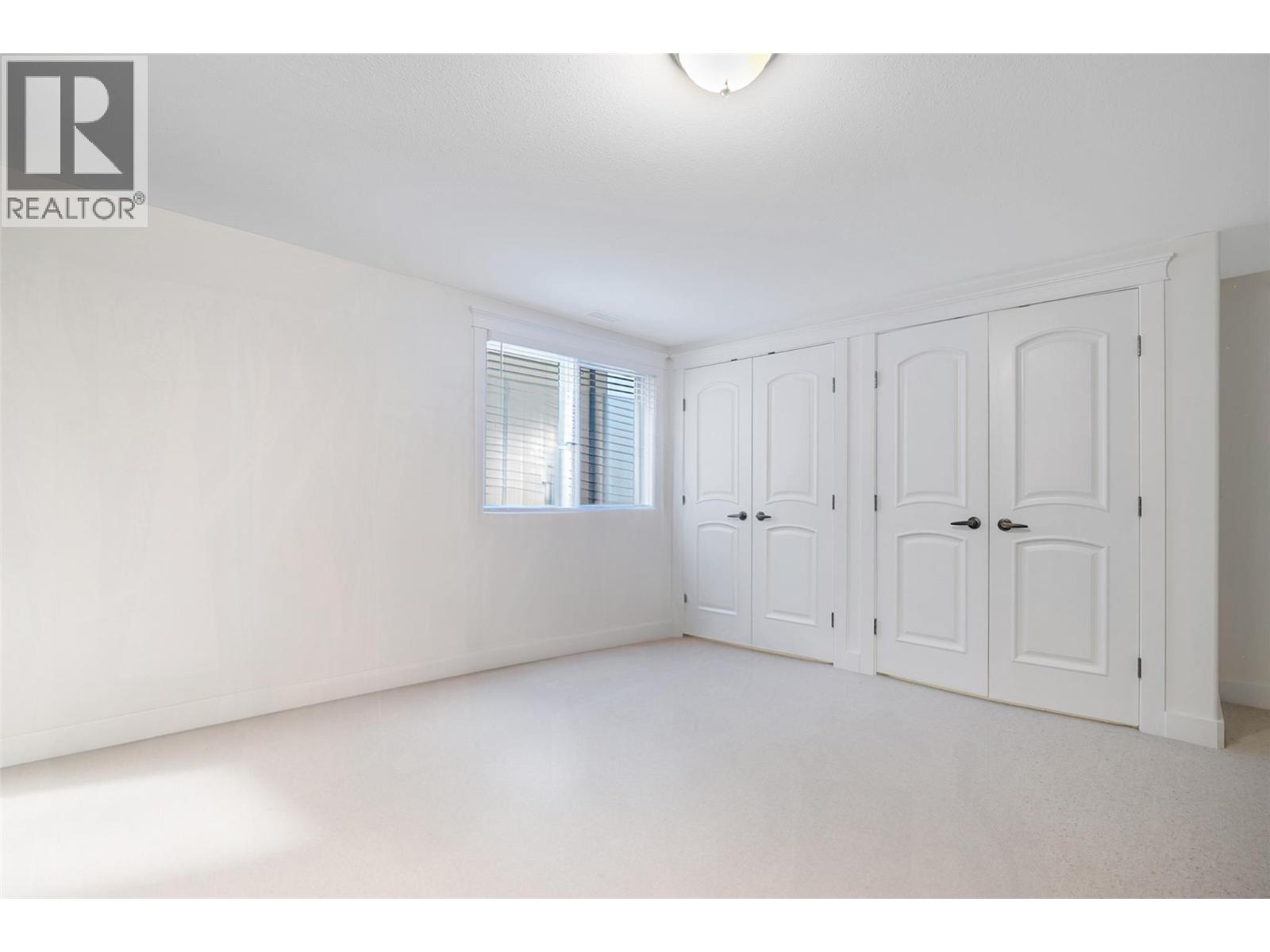 1981 Capistrano Drive, Kelowna, British Columbia  V1V 2N1 - Photo 44 - 10382686