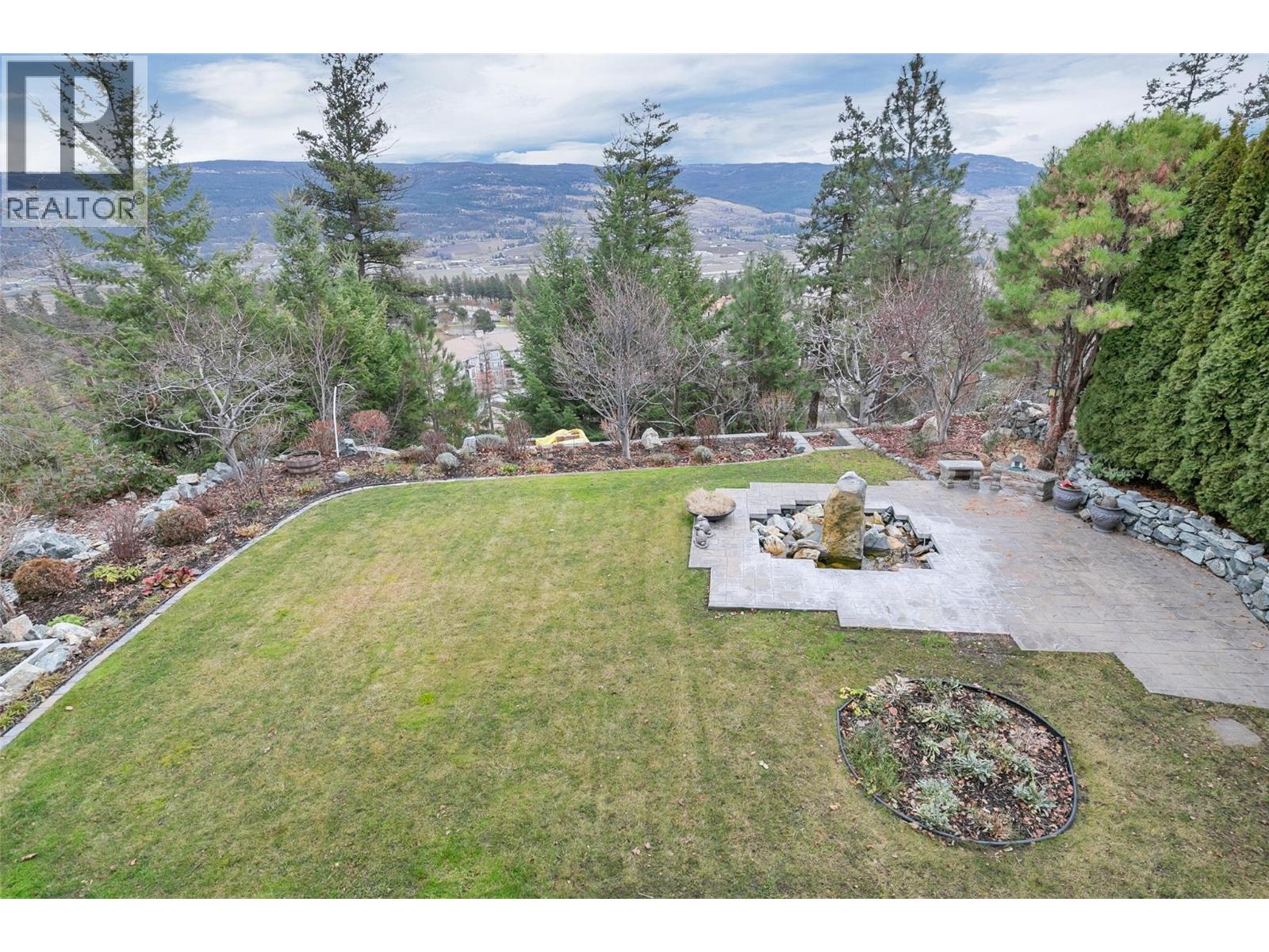 1981 Capistrano Drive, Kelowna, British Columbia  V1V 2N1 - Photo 61 - 10382686