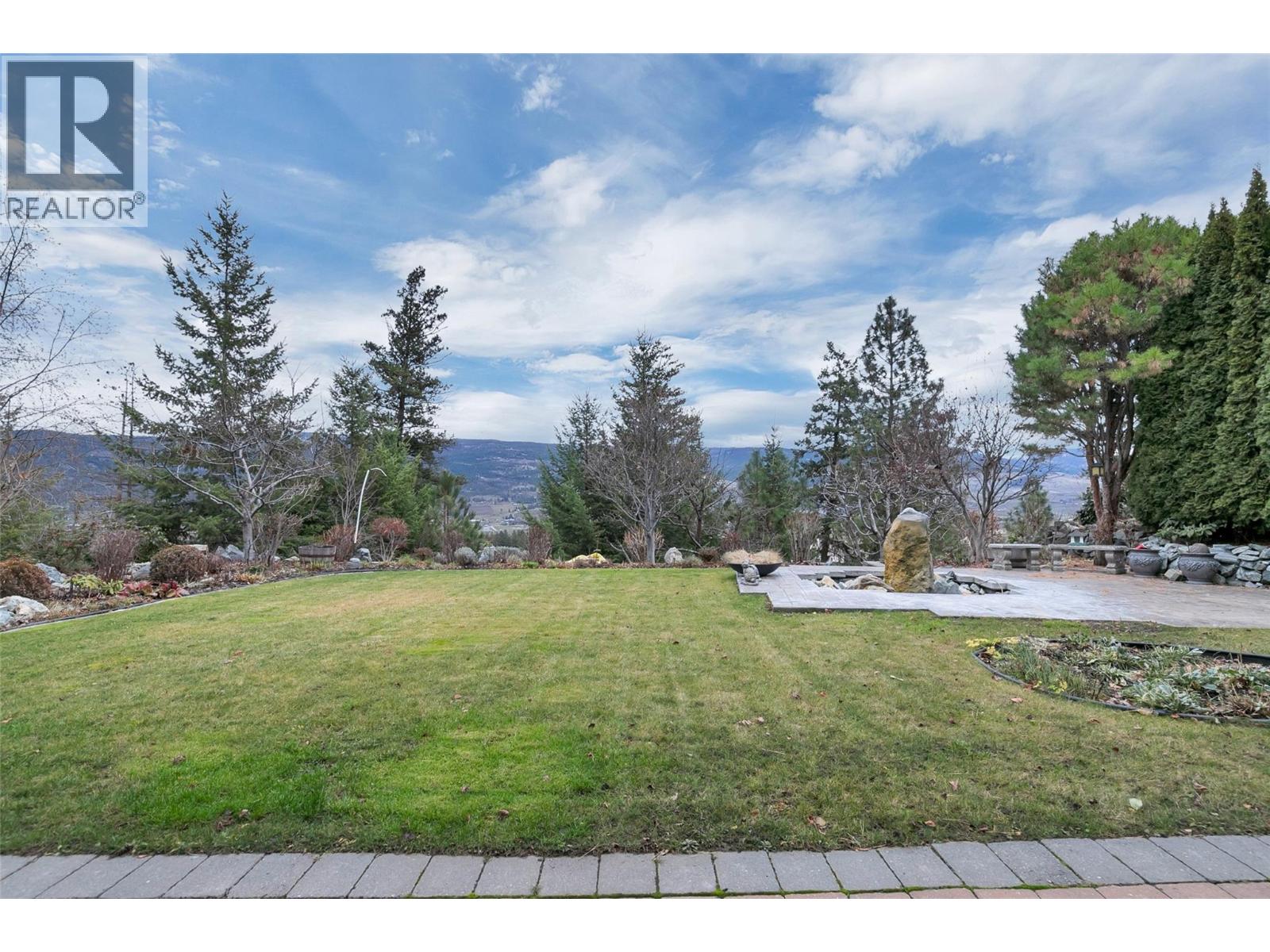 1981 Capistrano Drive, Kelowna, British Columbia  V1V 2N1 - Photo 62 - 10382686