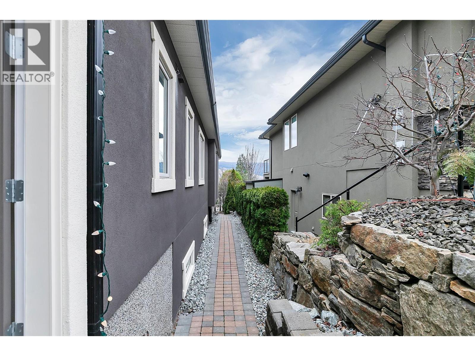 1981 Capistrano Drive, Kelowna, British Columbia  V1V 2N1 - Photo 67 - 10382686