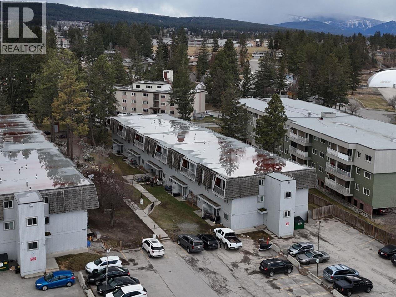 2117 2nd Street N Unit# 207, Cranbrook, British Columbia  V1C 3L4 - Photo 1 - 10382684