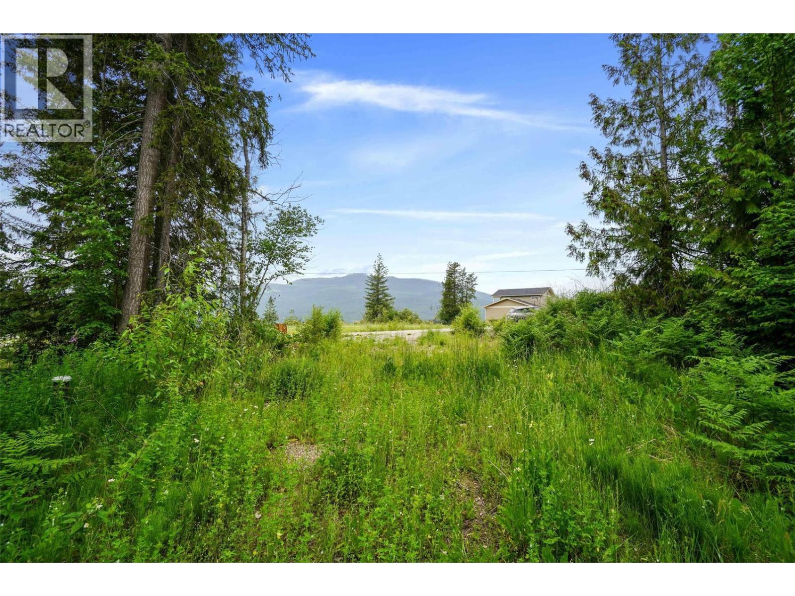 Ph 3 Tatlow Road Se Lot# 4, Salmon Arm, British Columbia  V1E 2P8 - Photo 15 - 10382347