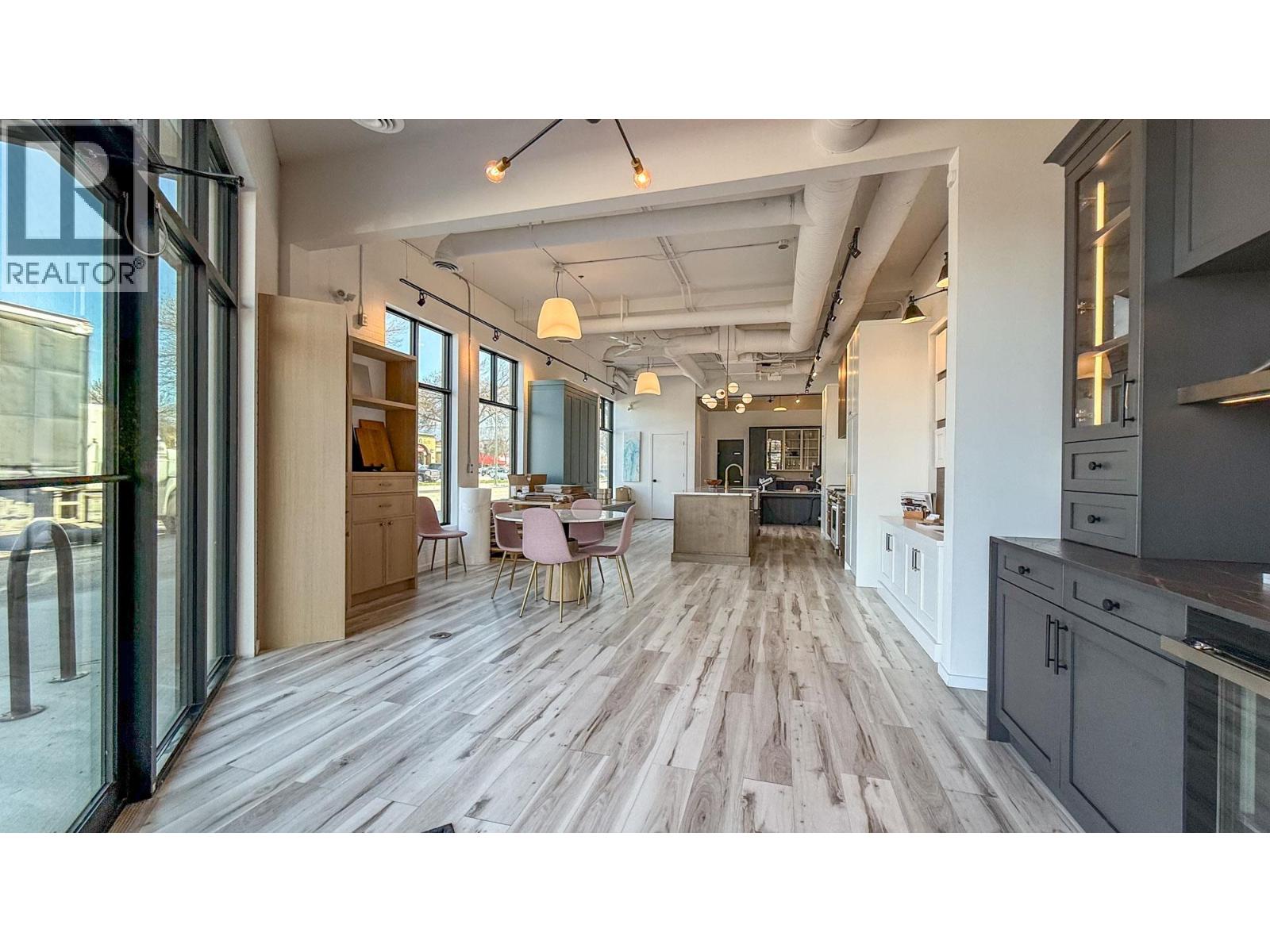 1810 Gordon Drive Unit# 103, Kelowna, British Columbia  V1Y 0E2 - Photo 3 - 10382650