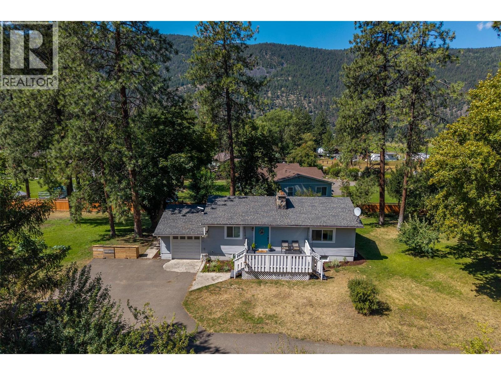 268 Mclure Ferry Road, Mclure, British Columbia  V0E 1E0 - Photo 2 - 10382378