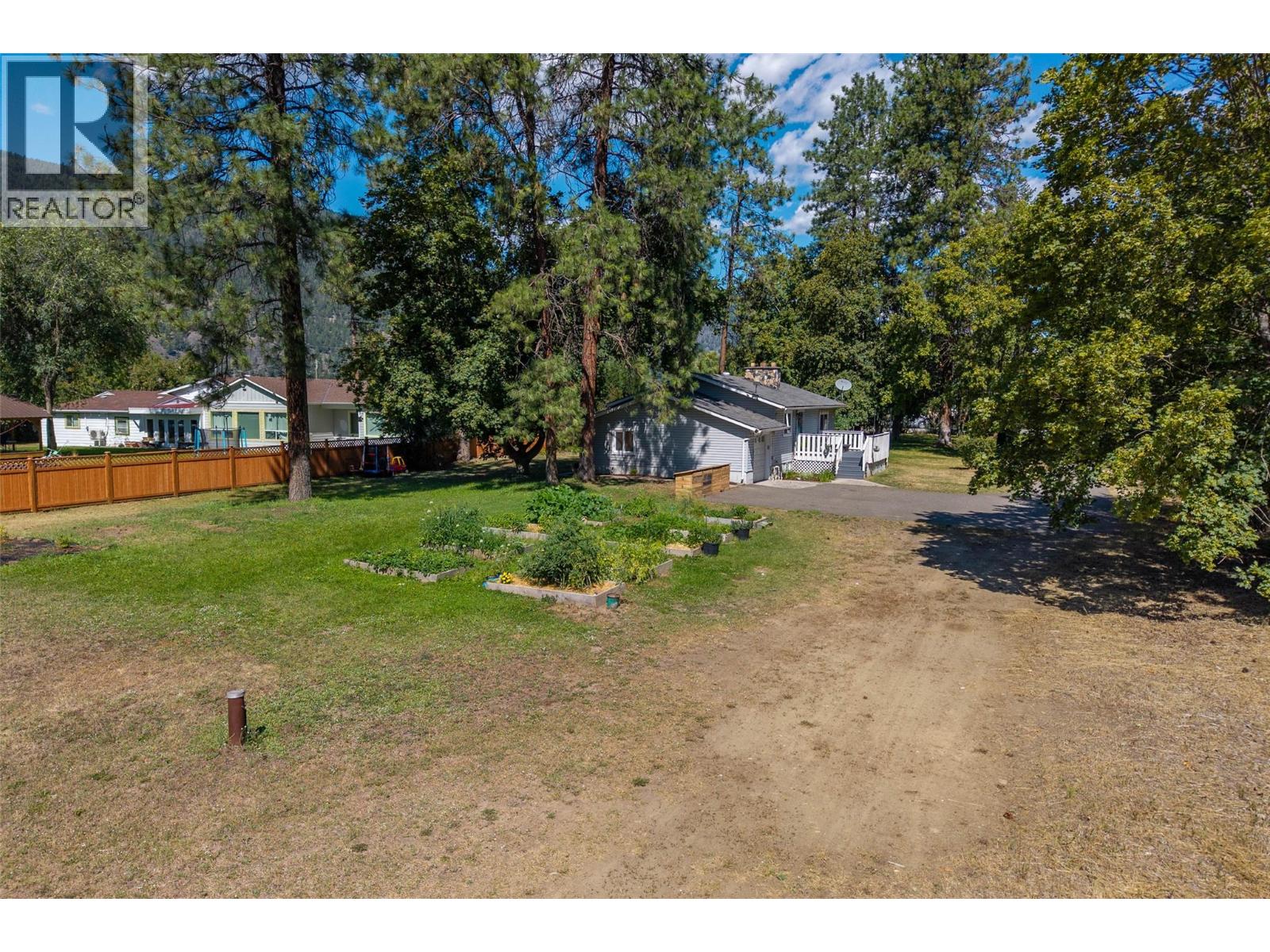 268 Mclure Ferry Road, Mclure, British Columbia  V0E 1E0 - Photo 3 - 10382378