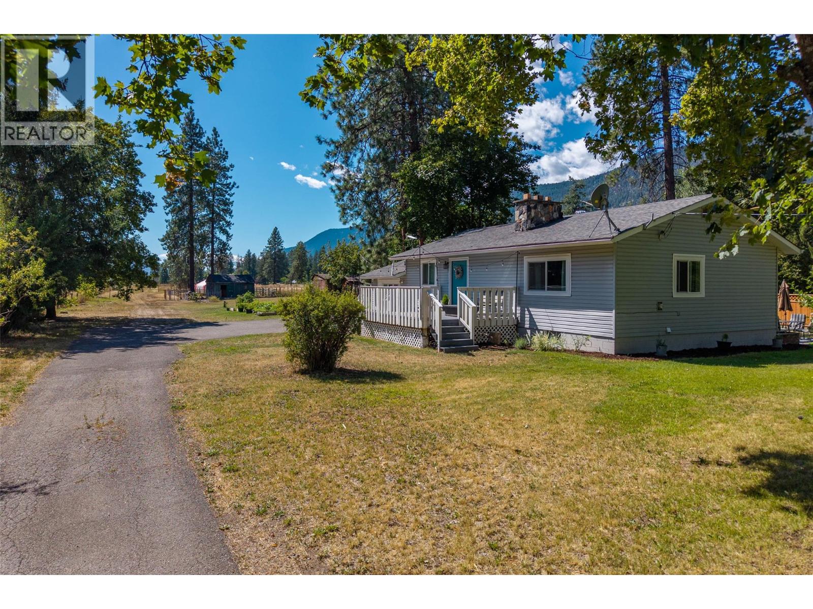268 Mclure Ferry Road, Mclure, British Columbia  V0E 1E0 - Photo 4 - 10382378