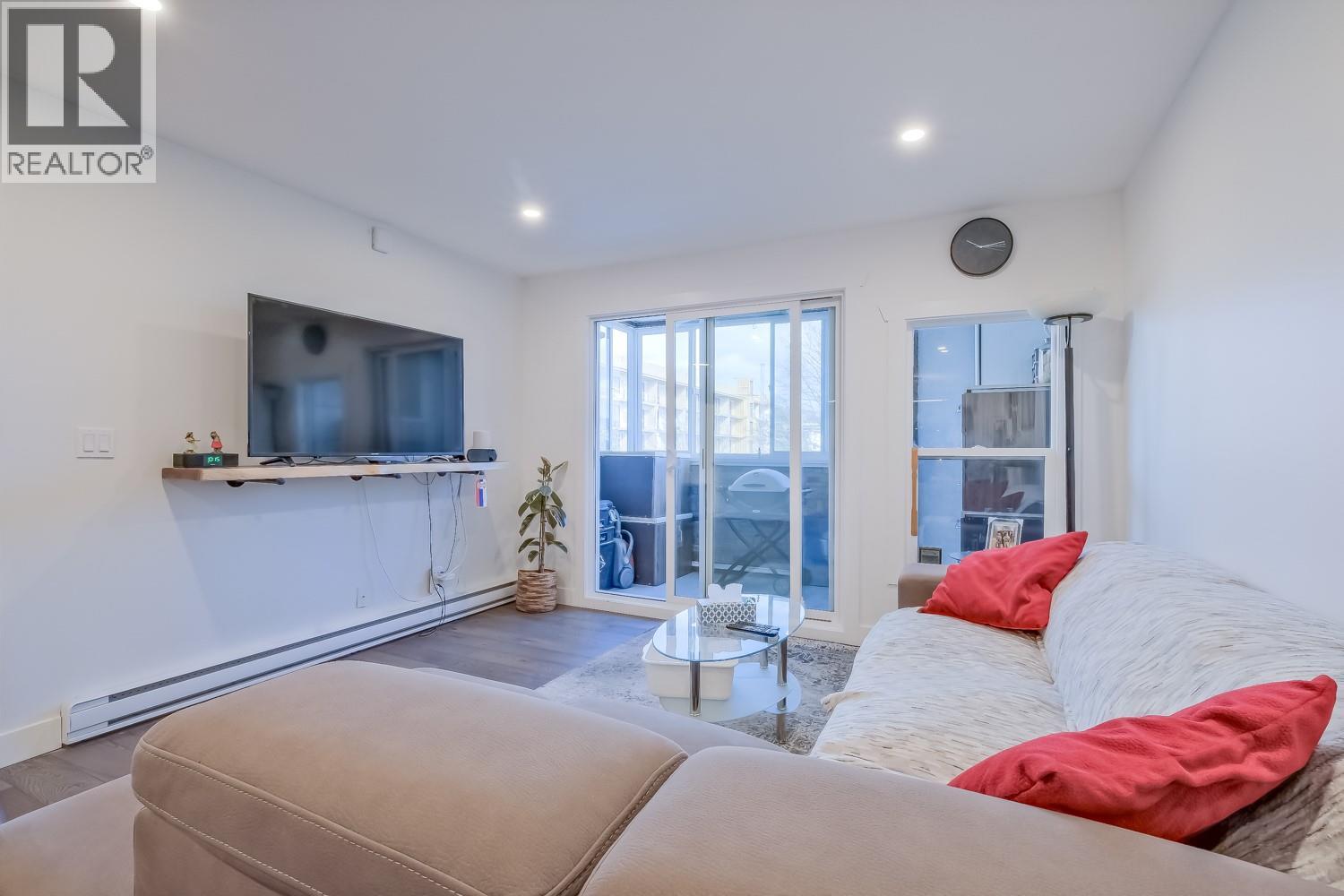 1915 Pacific Court Unit# 401, Kelowna, British Columbia  V1Y 8B3 - Photo 22 - 10382296