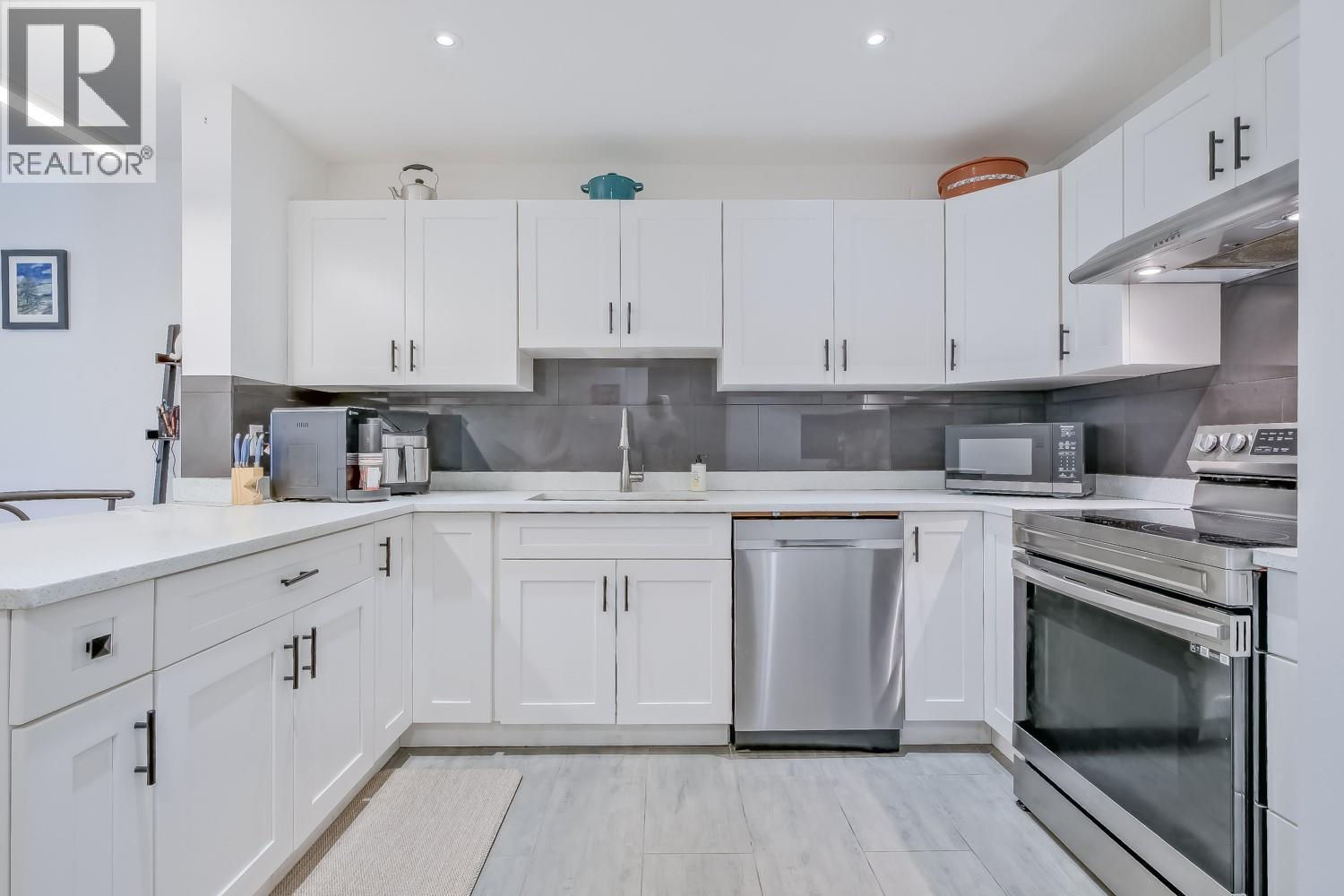 1915 Pacific Court Unit# 401, Kelowna, British Columbia  V1Y 8B3 - Photo 9 - 10382296