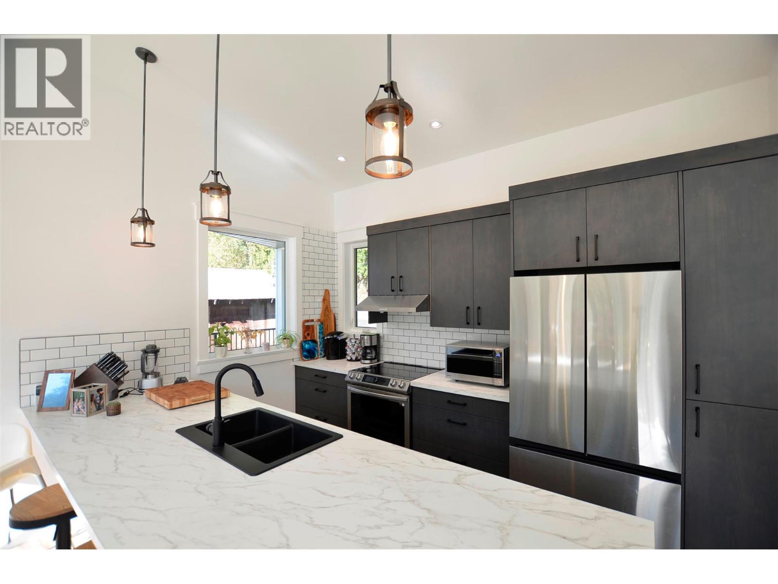 5916 Ferguson Frontage Road, Malakwa, British Columbia  V0E 2J0 - Photo 13 - 10382280