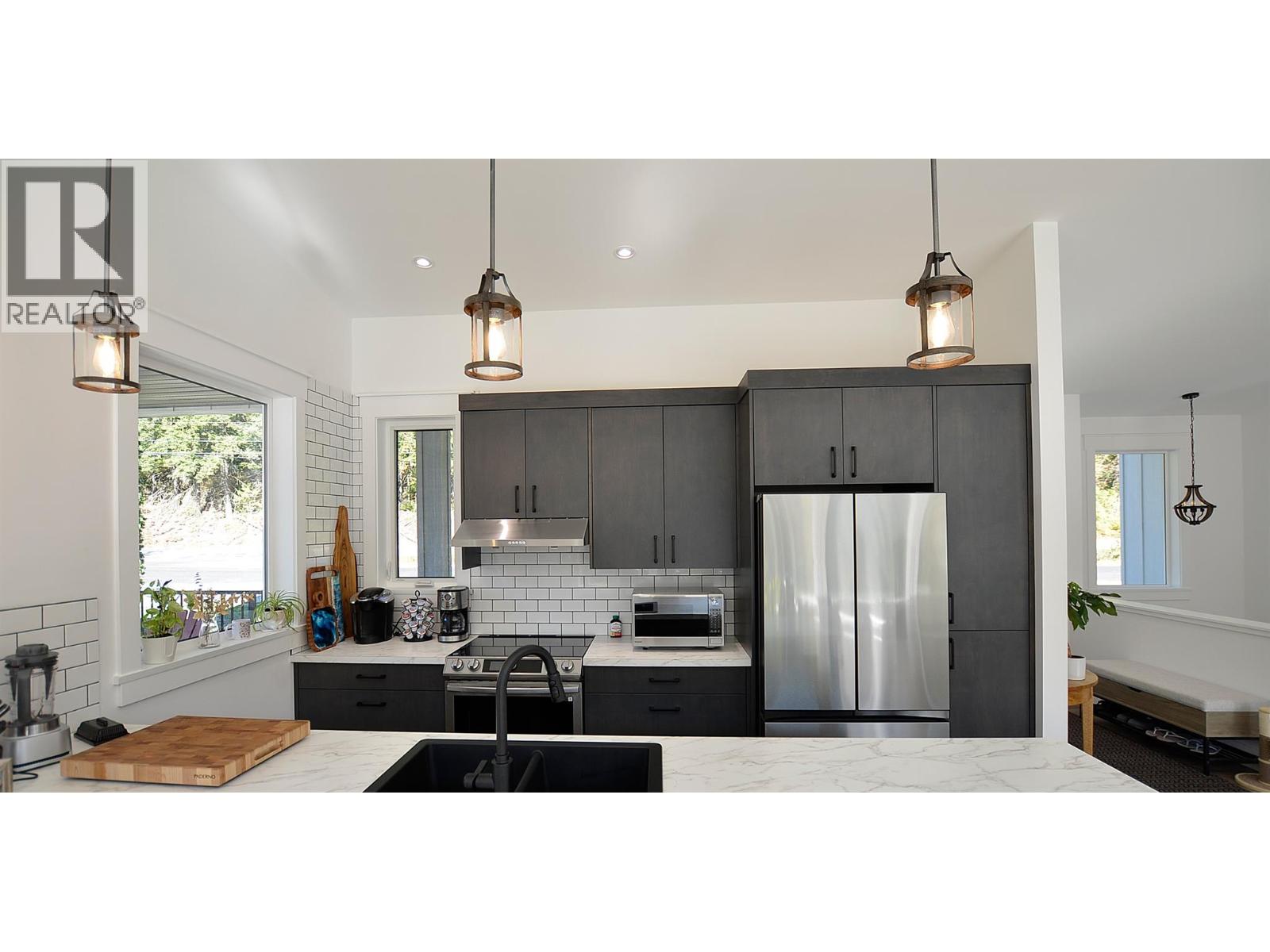 5916 Ferguson Frontage Road, Malakwa, British Columbia  V0E 2J0 - Photo 15 - 10382280