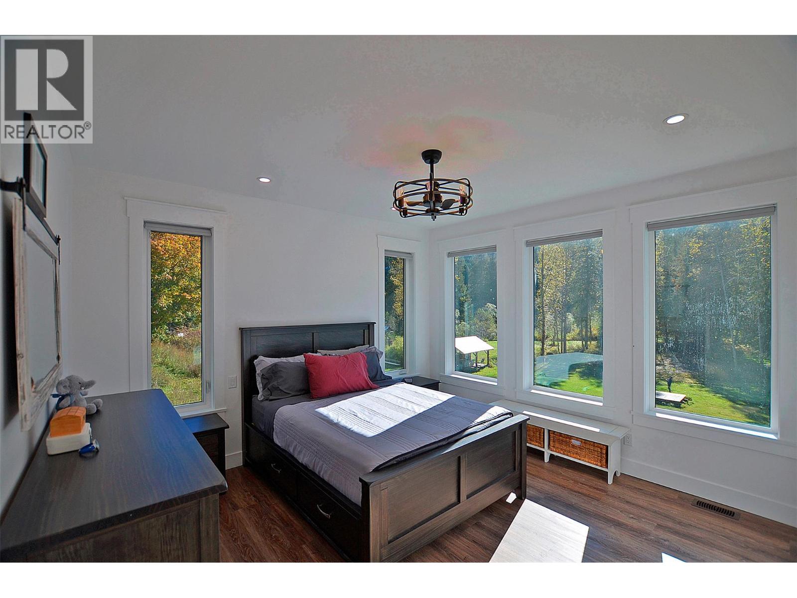 5916 Ferguson Frontage Road, Malakwa, British Columbia  V0E 2J0 - Photo 20 - 10382280