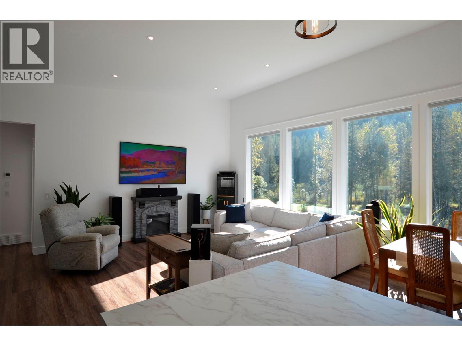 5916 Ferguson Frontage Road, Malakwa, British Columbia  V0E 2J0 - Photo 31 - 10382280