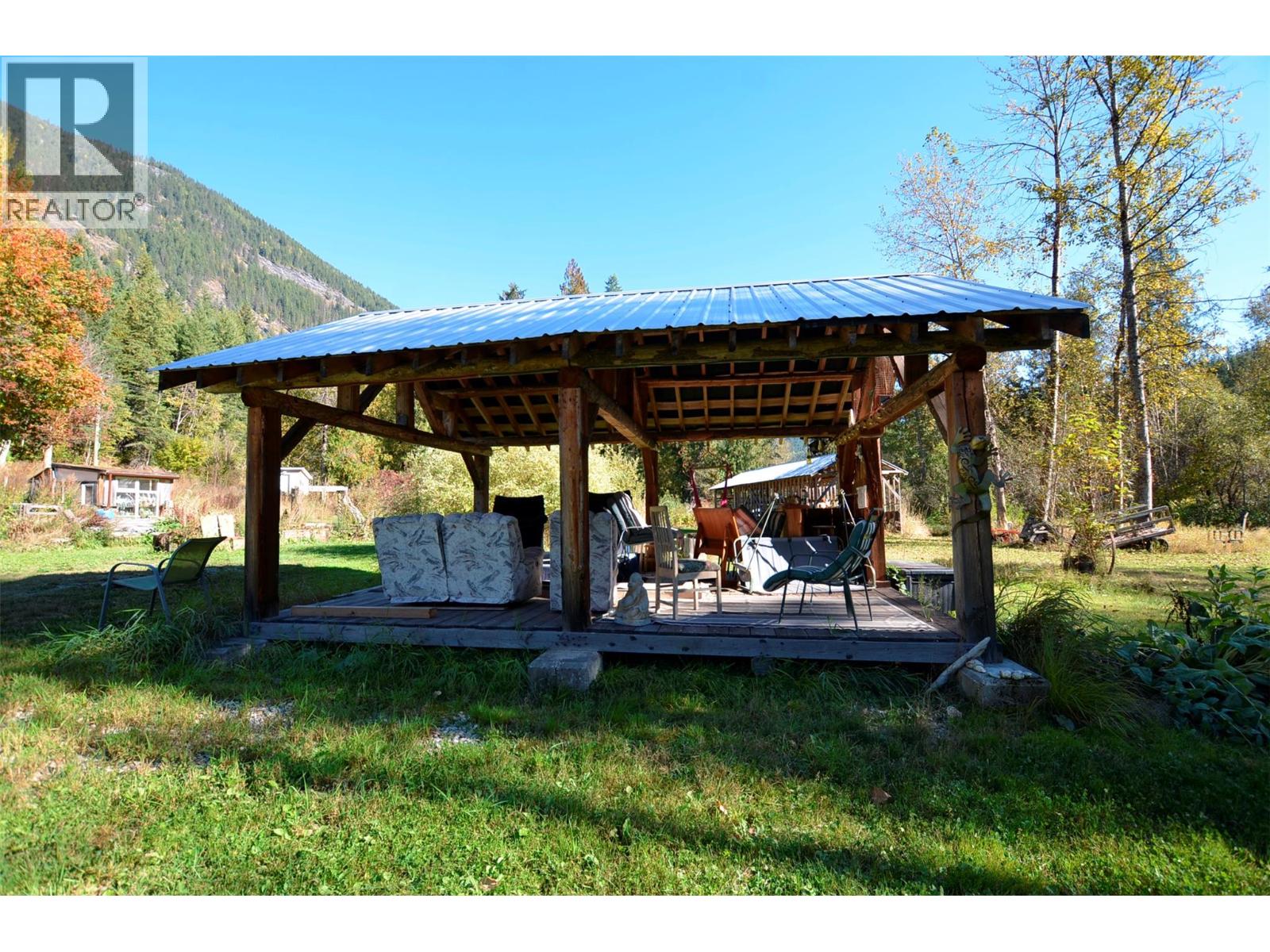 5916 Ferguson Frontage Road, Malakwa, British Columbia  V0E 2J0 - Photo 50 - 10382280