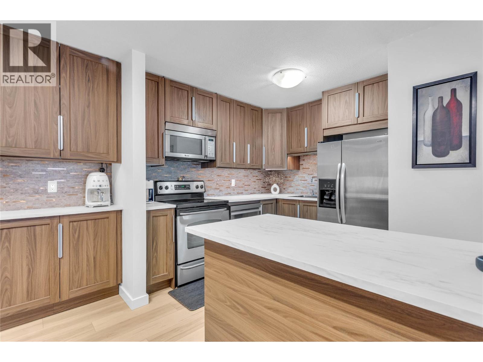 735 Cook Road Unit# 110a, Kelowna, British Columbia  V1W 3G6 - Photo 5 - 10382496