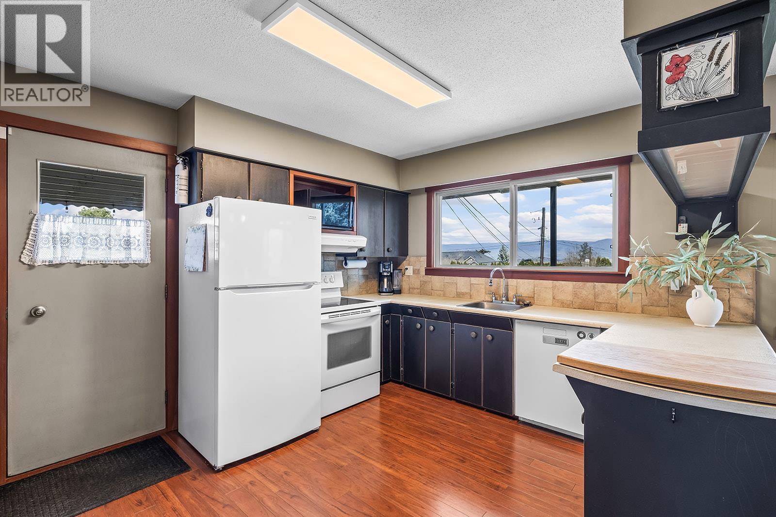 2906 Weatherhill Road, West Kelowna, British Columbia  V1Z 1P3 - Photo 12 - 10382471