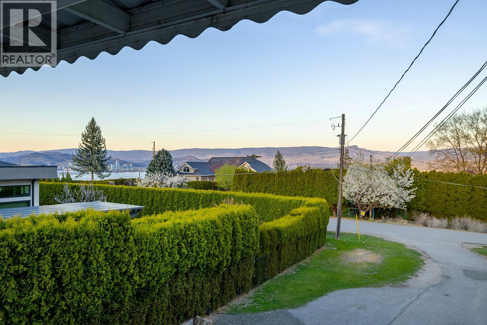 2906 Weatherhill Road, West Kelowna, British Columbia  V1Z 1P3 - Photo 48 - 10382471