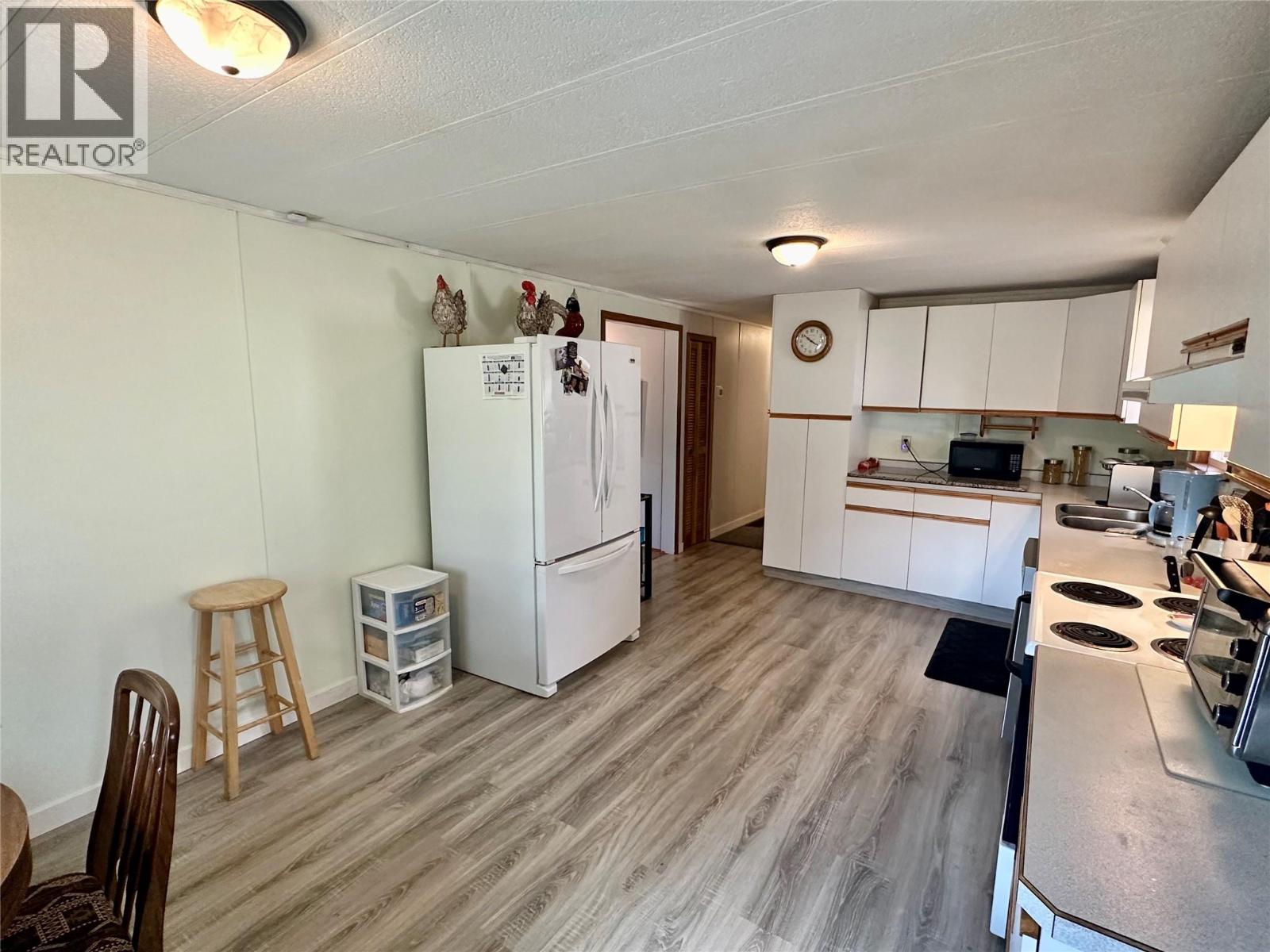 4505 Mclean Creek Road Unit# D30, Kaleden, British Columbia  V0H 1R1 - Photo 10 - 10382380