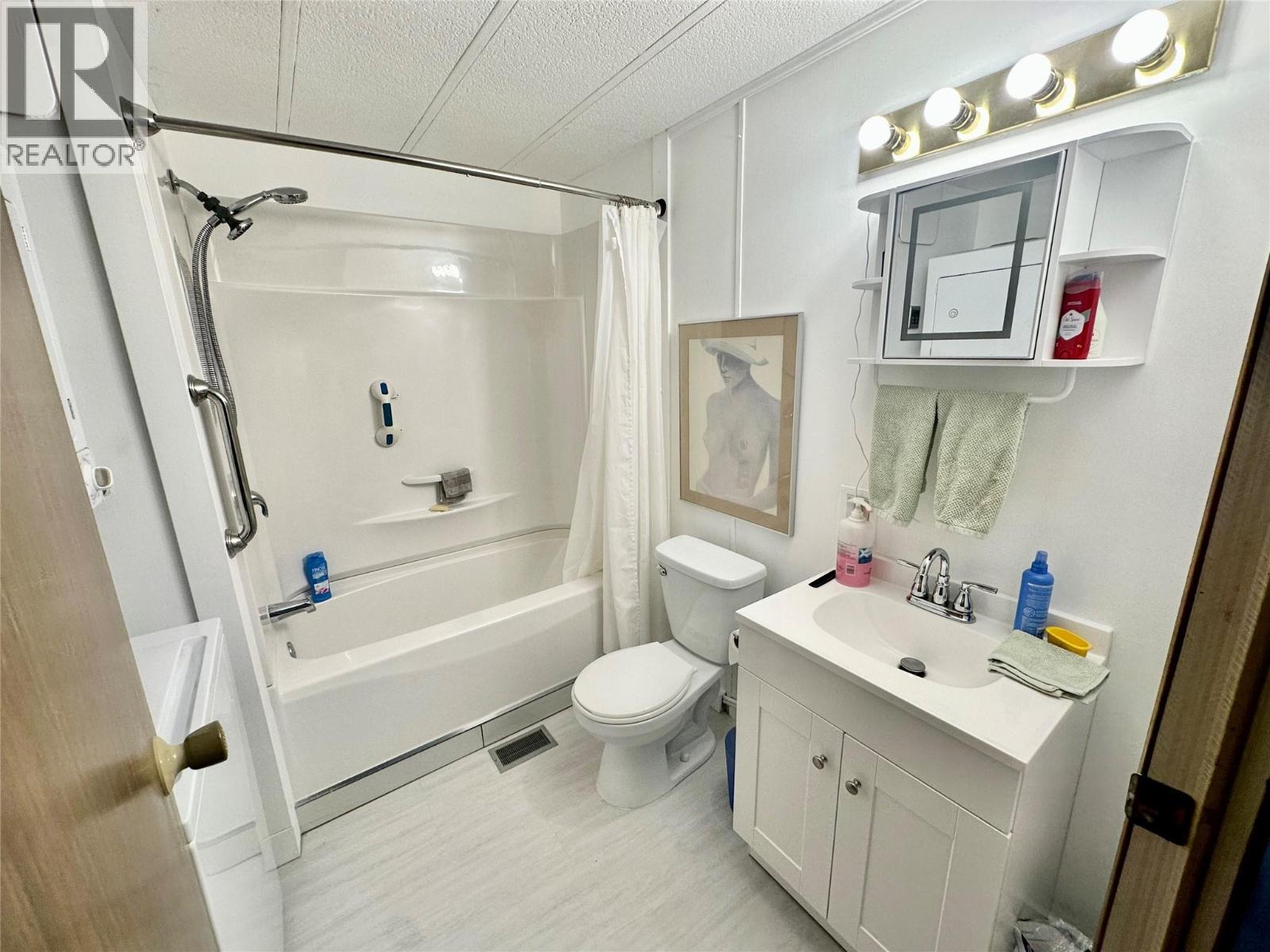 4505 Mclean Creek Road Unit# D30, Kaleden, British Columbia  V0H 1R1 - Photo 22 - 10382380