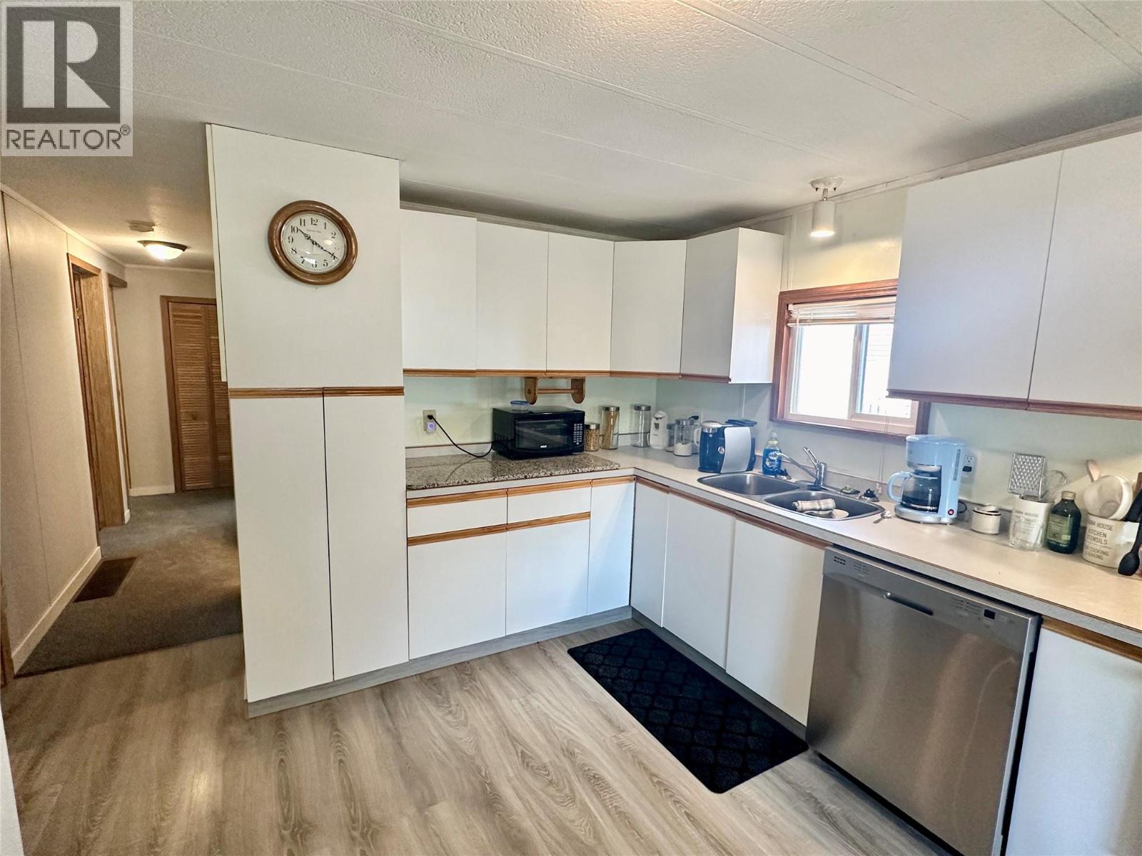 4505 Mclean Creek Road Unit# D30, Kaleden, British Columbia  V0H 1R1 - Photo 8 - 10382380