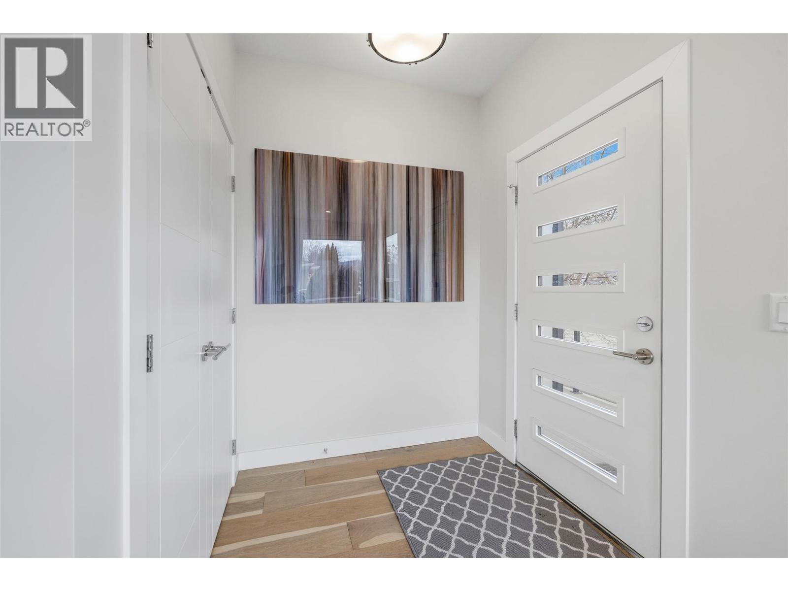 815 Rose Avenue, Kelowna, British Columbia  V1Y 5K3 - Photo 7 - 10382275